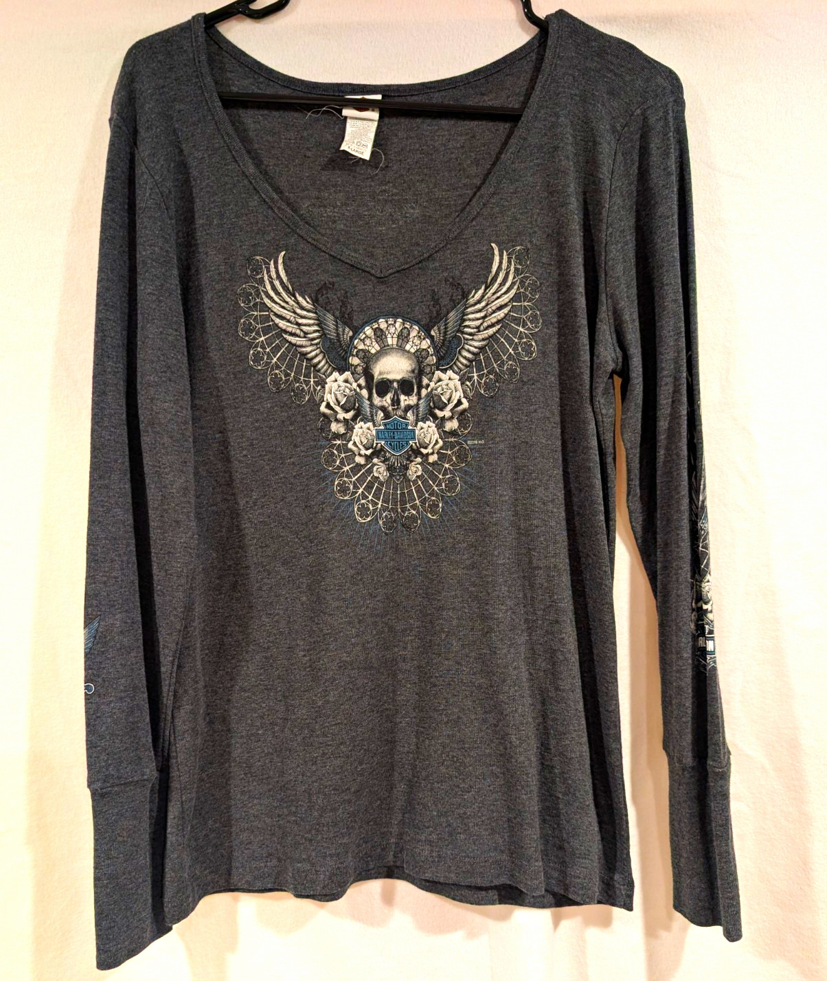 Harley-Davidson Women\'s Long Sleeve V-Neck Graphic Tee Skull Wings Roses XL