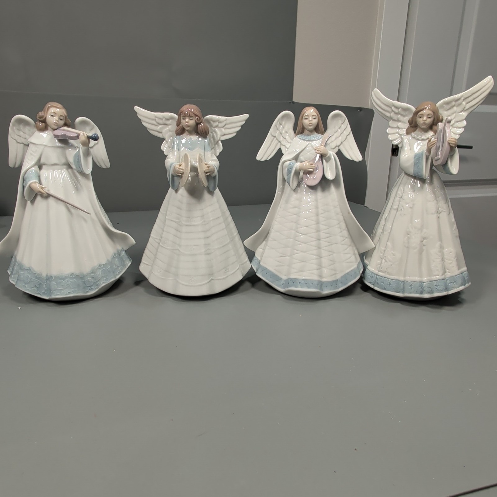 Vtg Lladro Angel Musicians Set of 4  Violin, Harp - Tree Topper Spain w/box EUC