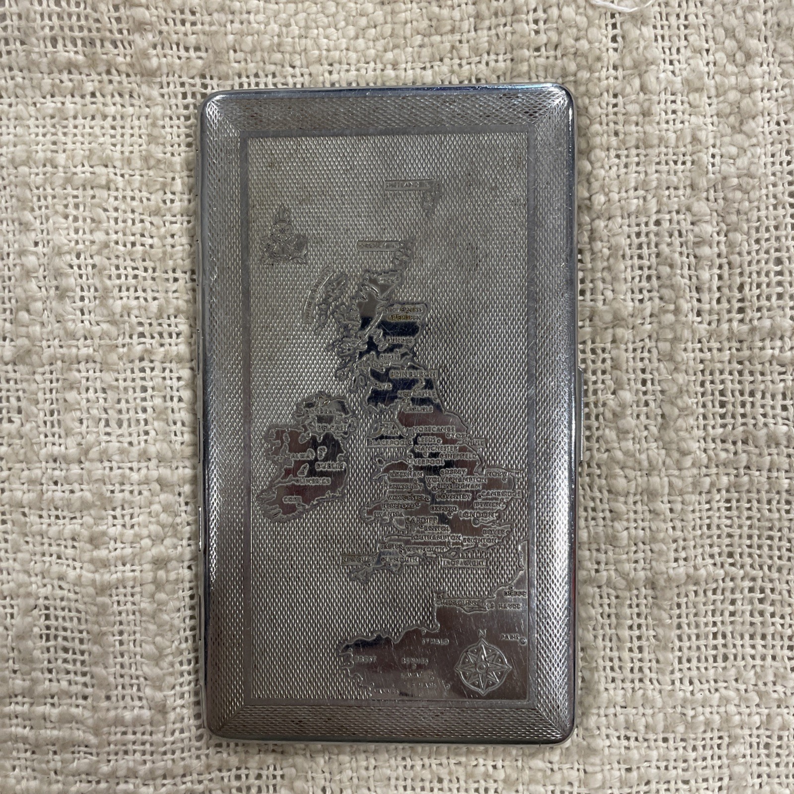 Vintage Mayell England Polished Chrome British Isles Etched Cigarette Case