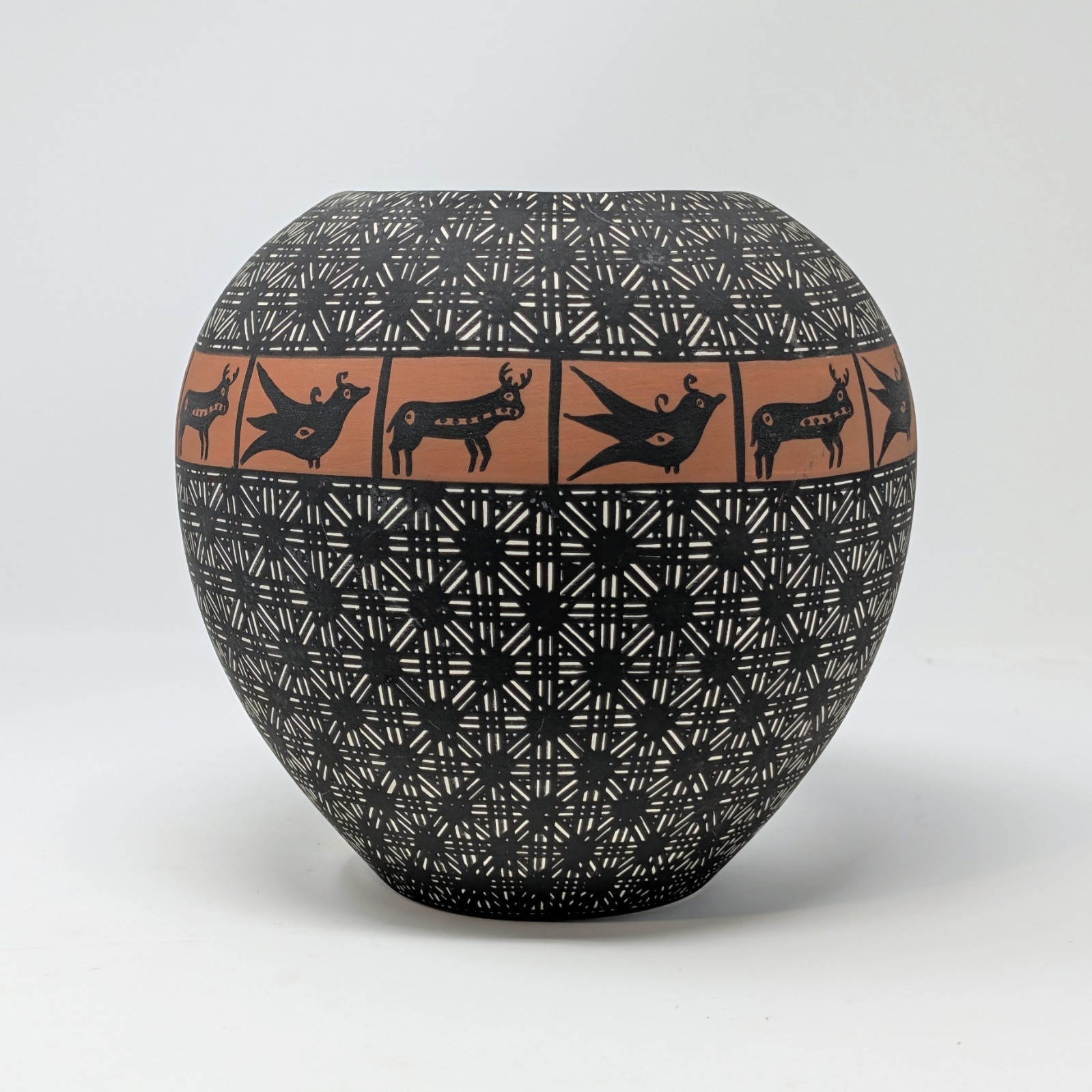 Signed Greg Victorino Acoma Pueblo Polychrome Pottery Vase Pot READ DESCRIPTION Signed Greg Victorino Acoma Pueblo Polychrome Pottery Vase Pot READ DESCRIPTION