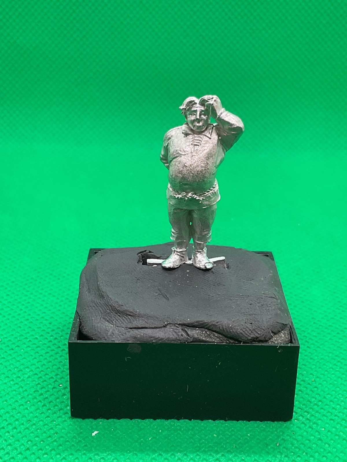 Hasslefree Miniatures 28mm Village Idiot DnD Guards Traitors Toll Frostgrave RPG