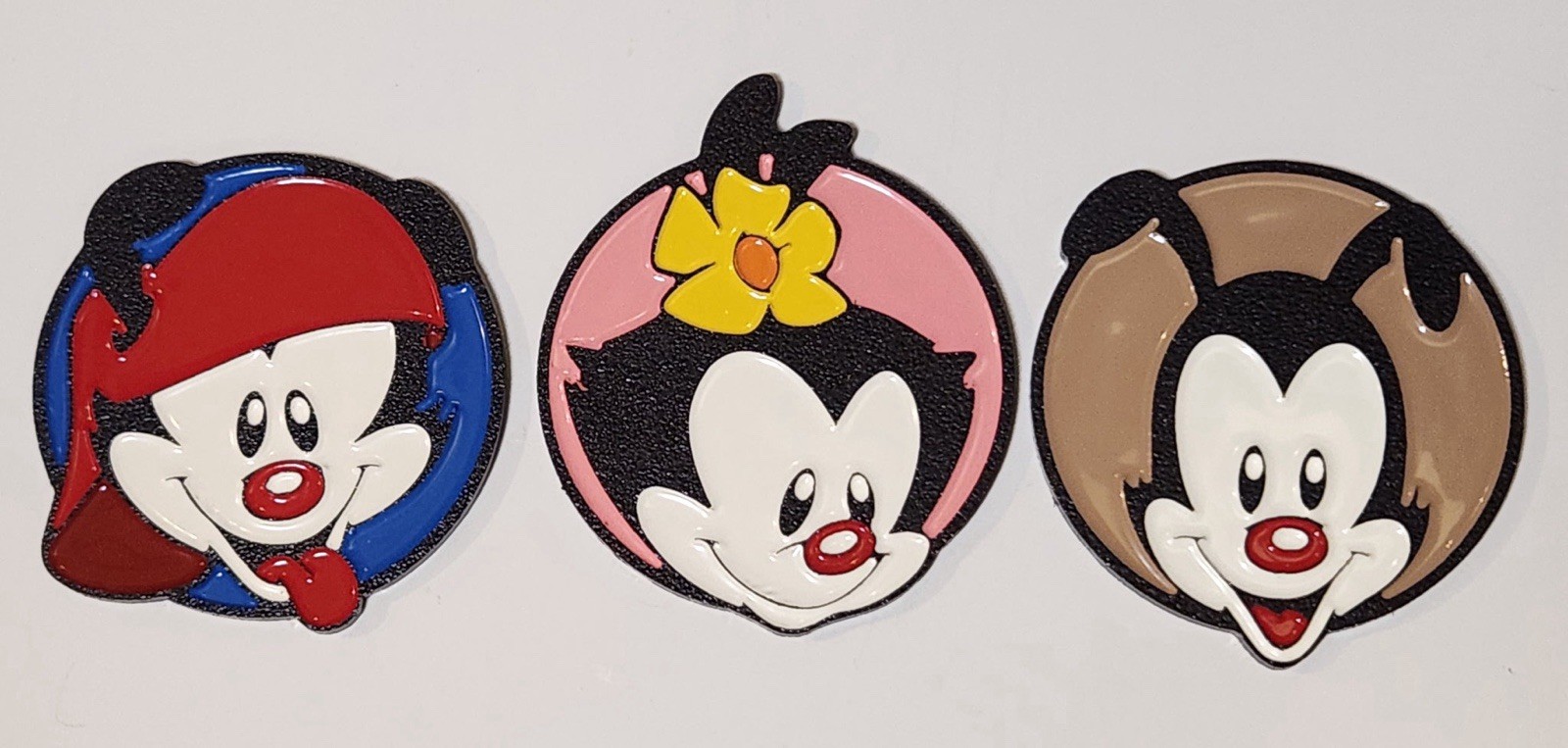 Vintage Animaniacs Yakko Wakko Dot Warner Hard Plastic Character Plaques Set