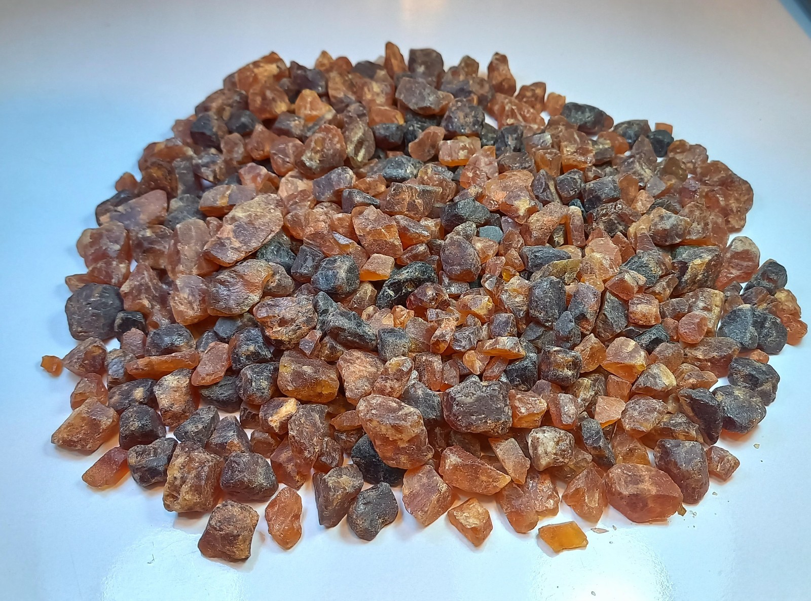 WoW Stunning lot of 1000g of fanta Garnet (Hessonite) Crystals @Africa