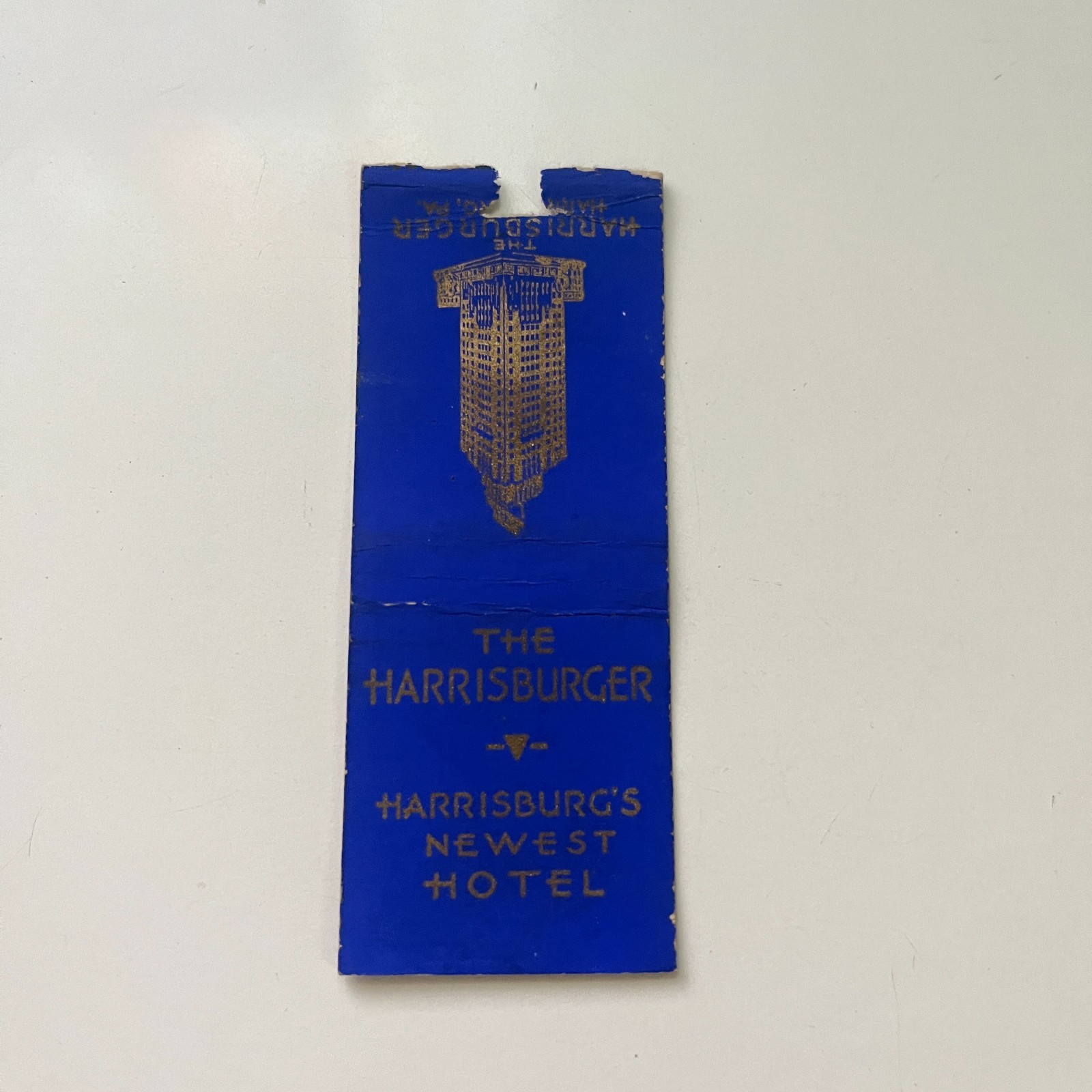 The Harrisburger Newest Hotel Harrisburg PA Vintage Matchbook Cover TMB82-6