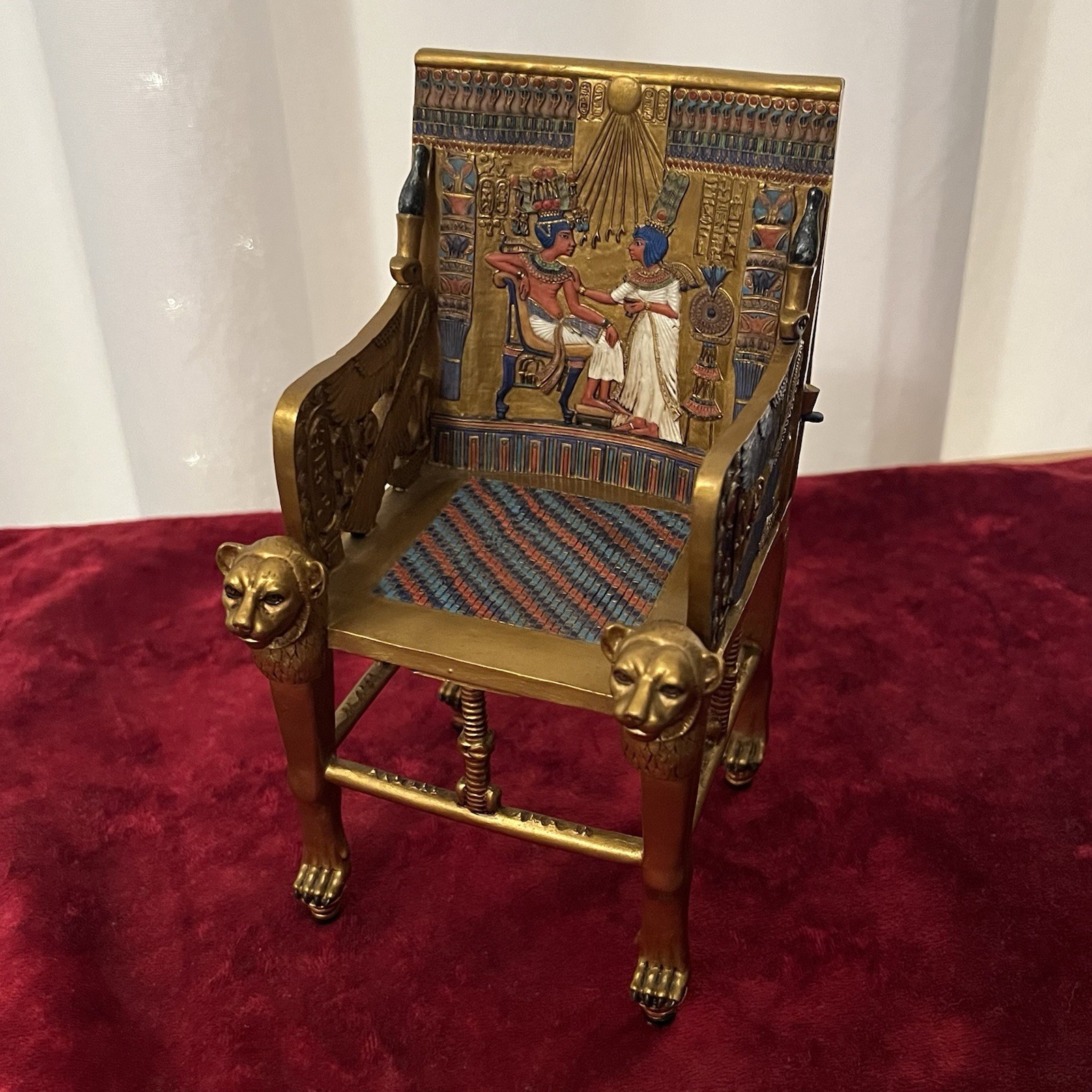 Vintage 2001 Veronese Design King Tutankhamun Golden Throne Statue **READ