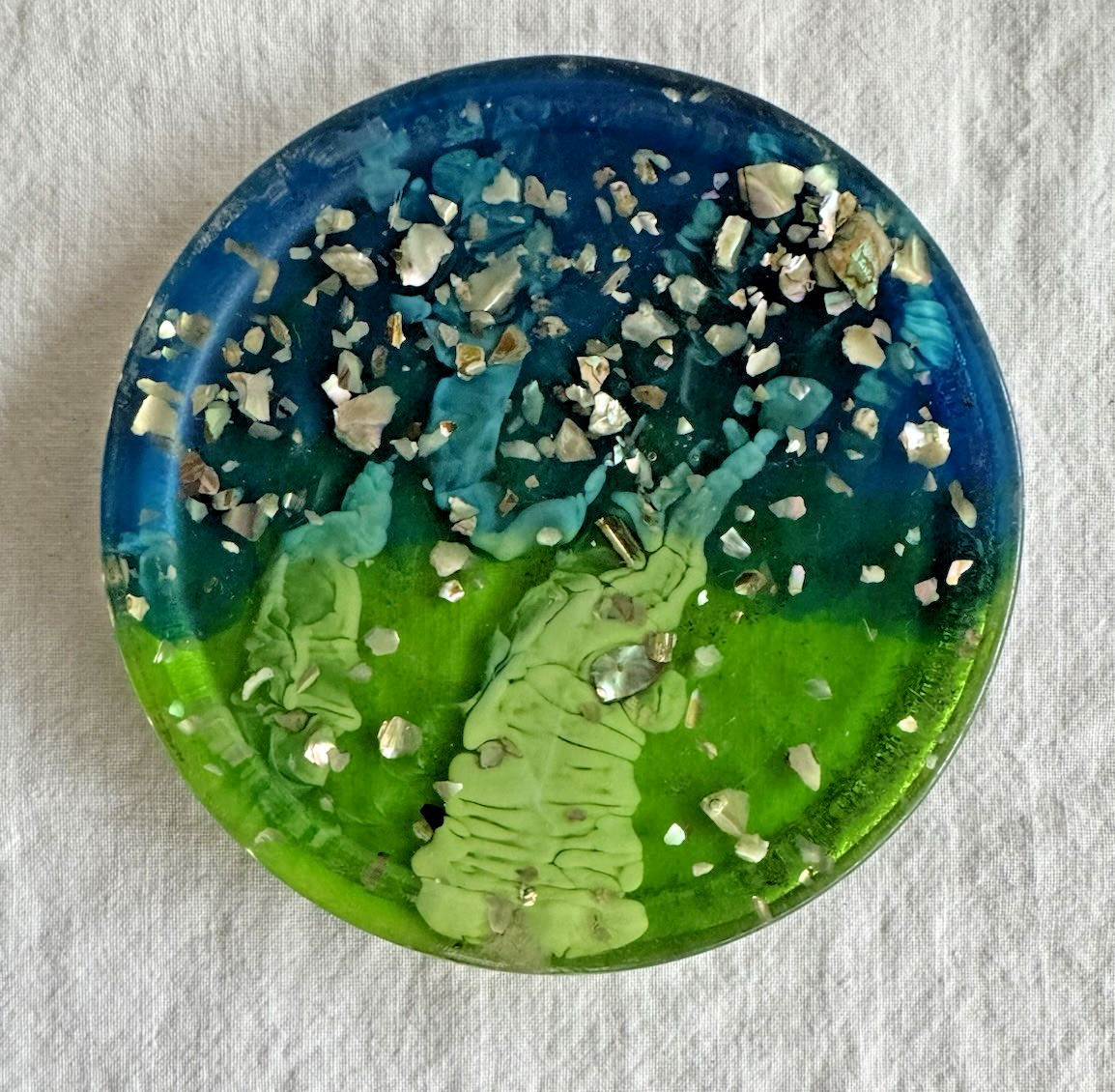 1- VTG MCM BLUE & GREEN Coaster / Trivet Resin Lucite 60s Boho Hippy Colorflo