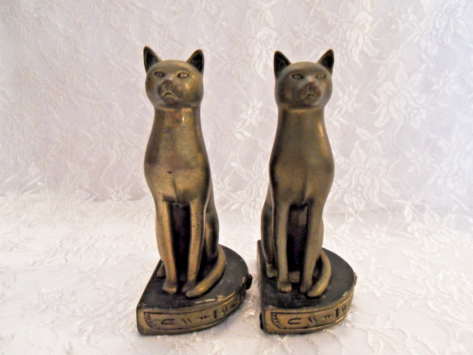 PAIR OF COPPER CLAD CAT BOOKENDS MISH. H. HUBER CLARK