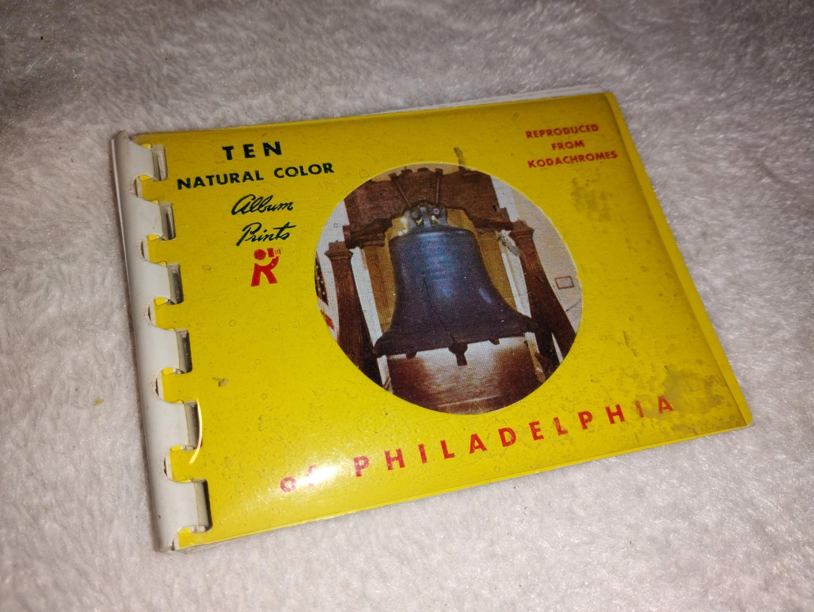 VINTAGE LIBERTY BELL SOUVENIR BOOKLET BOOK HISTORICAL MONUMENT AMERICANA CRACKED