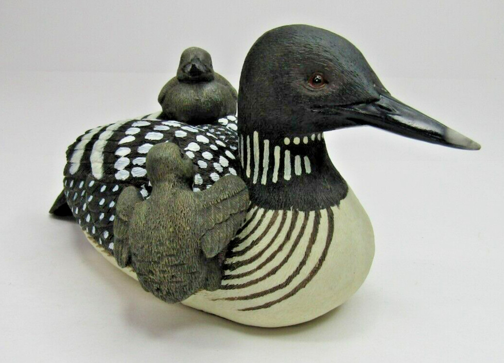 Herco Professional Gift Wood Duck and Babies Figurine
