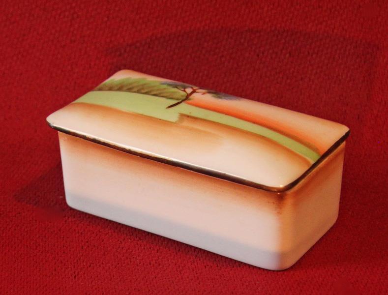 Vintage Meito China Hand Painted Made in Japan Trinket Box & Lid