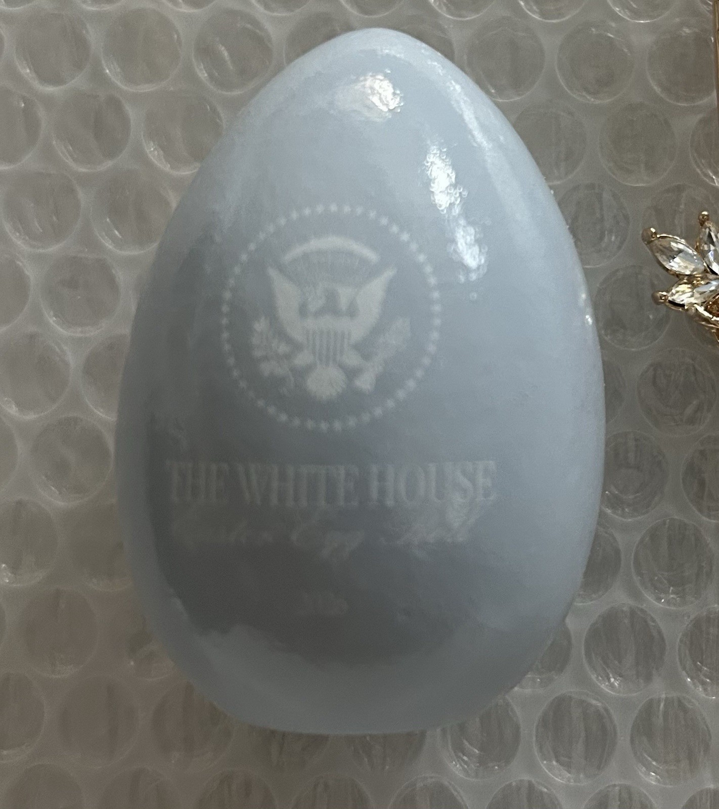 WHITE HOUSE EASTER 2026 SILVER BABY BLUE EGG SIGNED DONALD REPUBLICAN  MAGA GOP