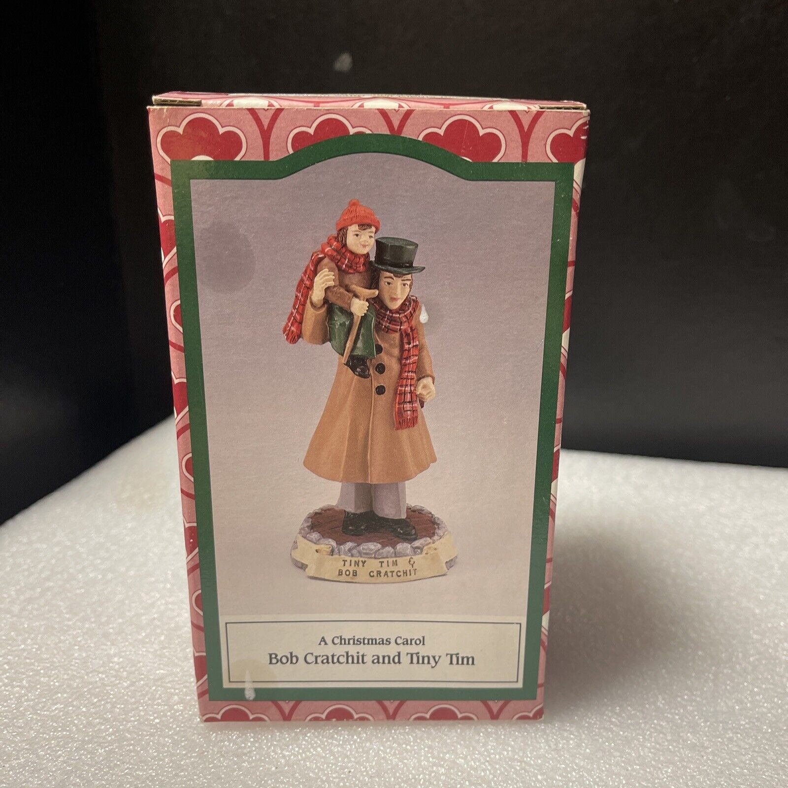 1993 Novelino “BOB CRATCHIT AND TINY TIM” Figurine by Charles Dickens w/ Box
