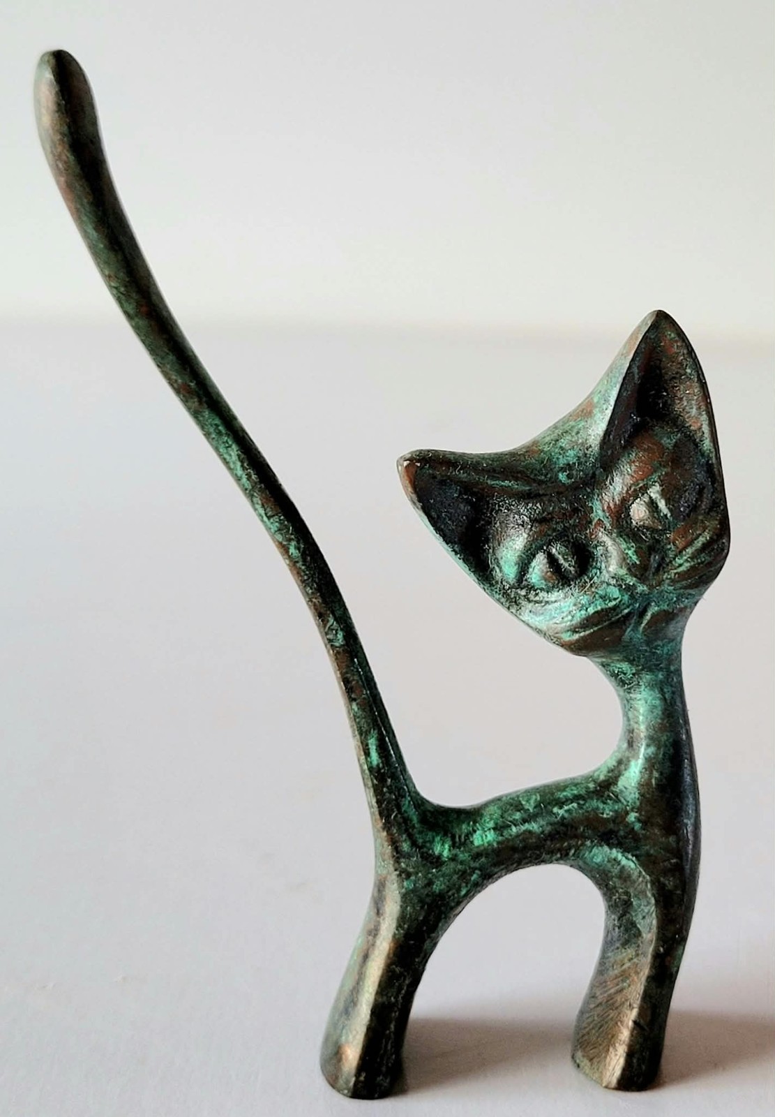 Vintage Mid Century Bronze Cat Ring Holder Green Patina 9cm