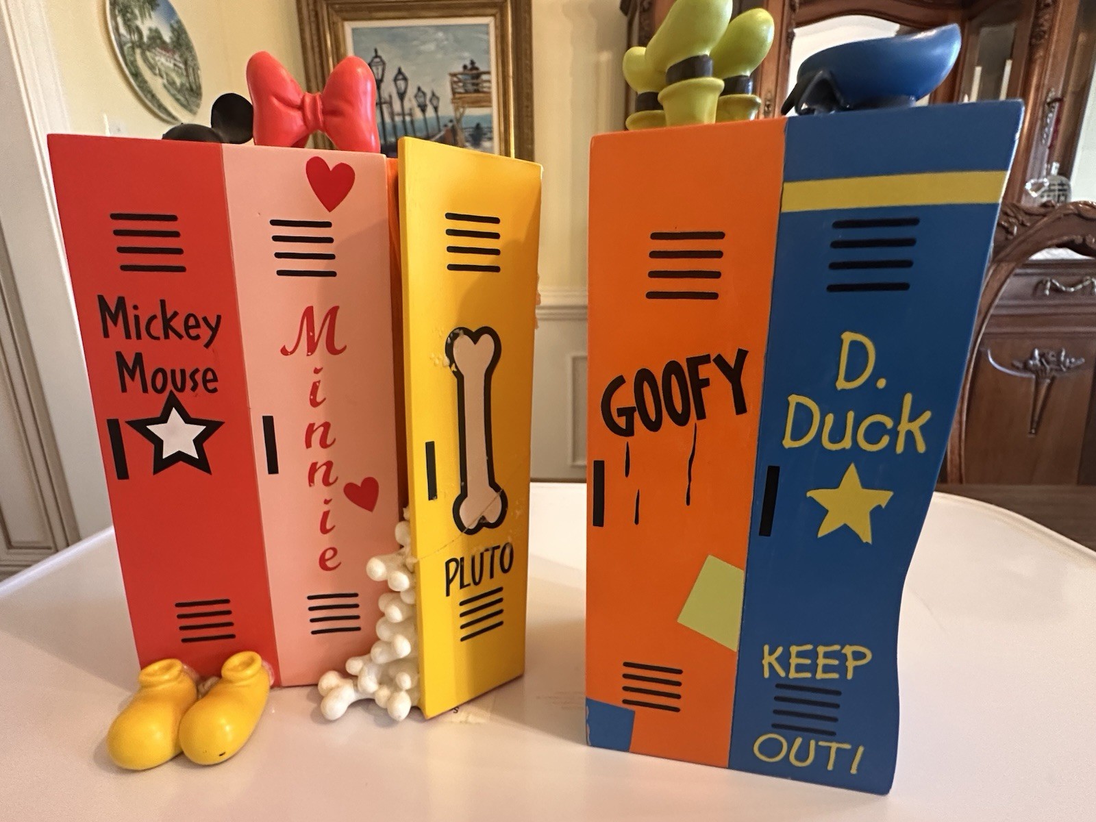 Disney Cast Member Bookends Fab Five Locker Set LE 700 Company D Mickey Rare