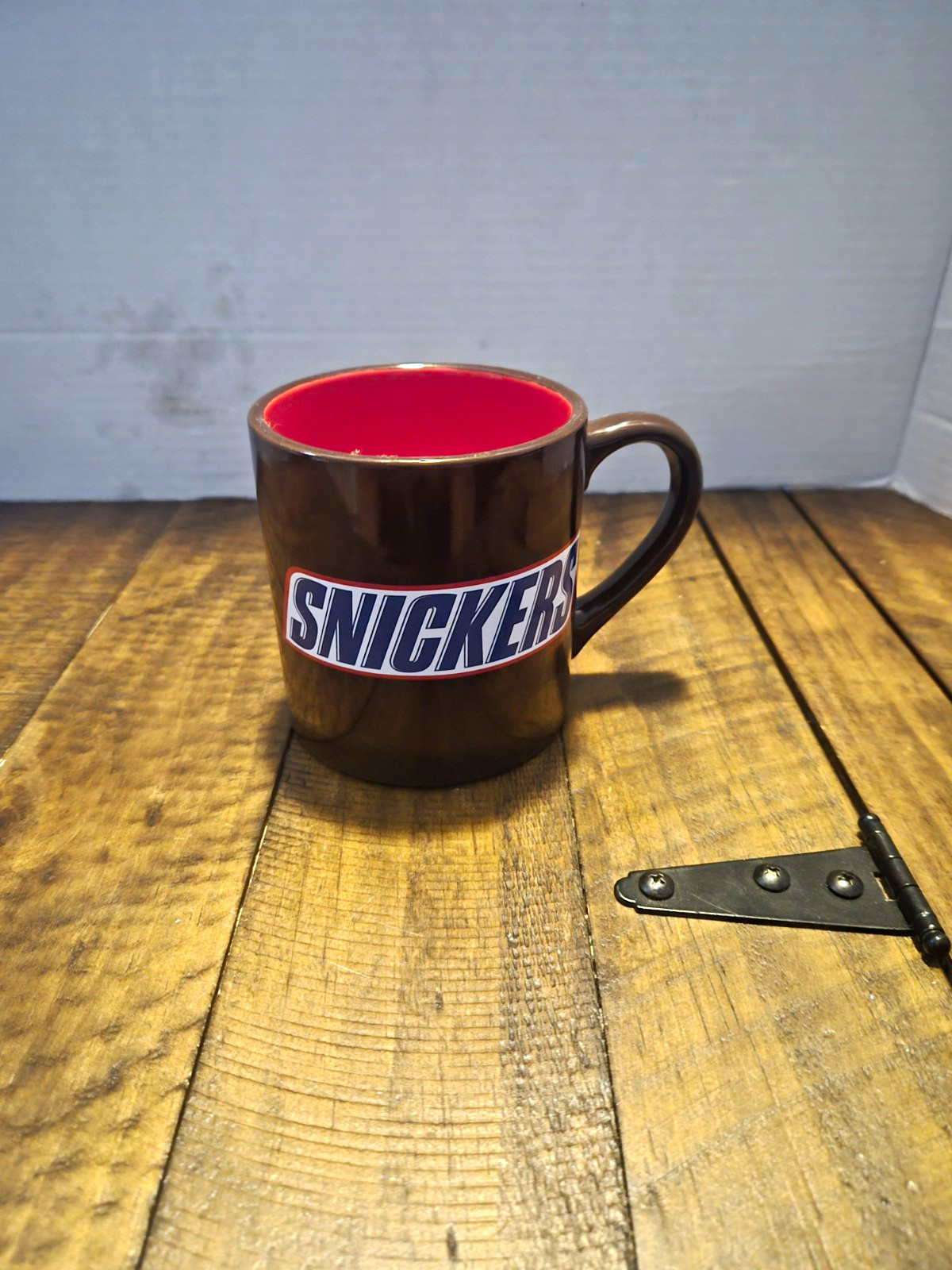 Snickers Advertising Mug Brown w/ Red Interior 2016 Candy & Nuts Theme