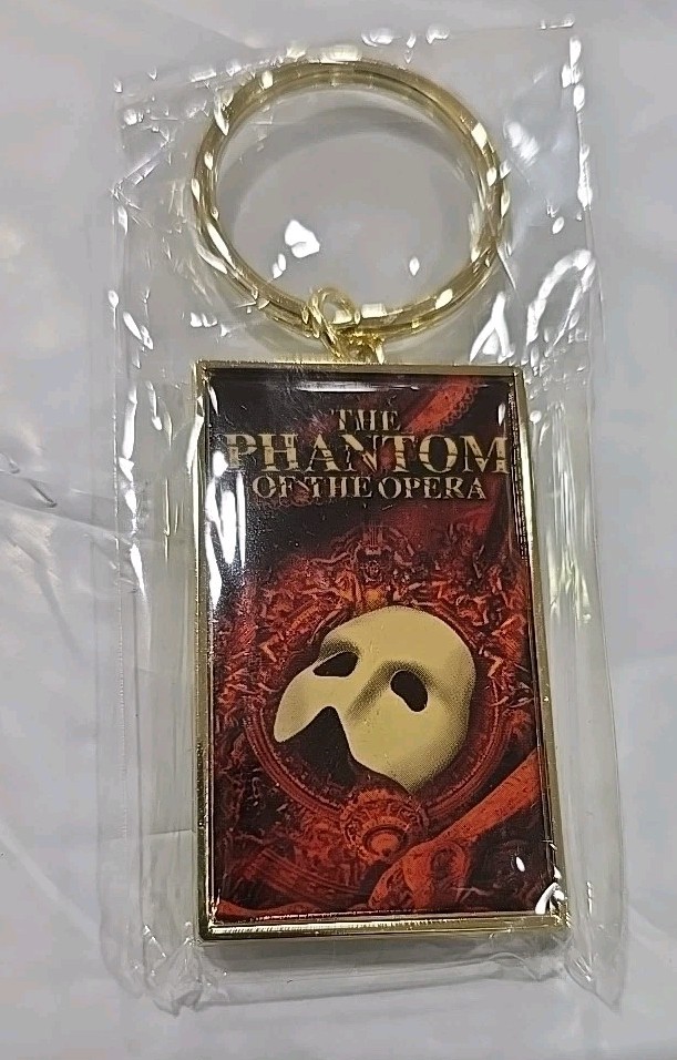 Phantom of the Opera Vintage Keychain 1986  Theatre Gold Tone Souvenir 