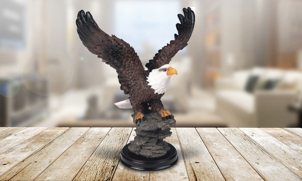 Eagle Statue 7\