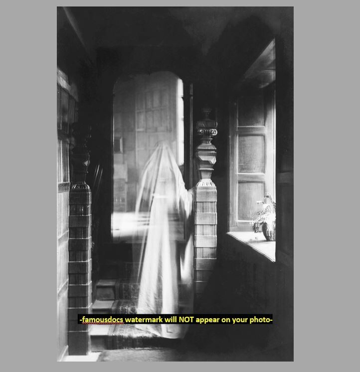 Creepy Ghost PHOTO Scary Demon Strange Spooky Dead Spirits Halloween Creepy Ghost PHOTO Scary Demon Strange Spooky Dead Spirits Halloween