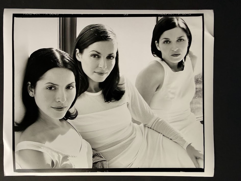 THE CORRS  - Rare Original Vintage Press Photo