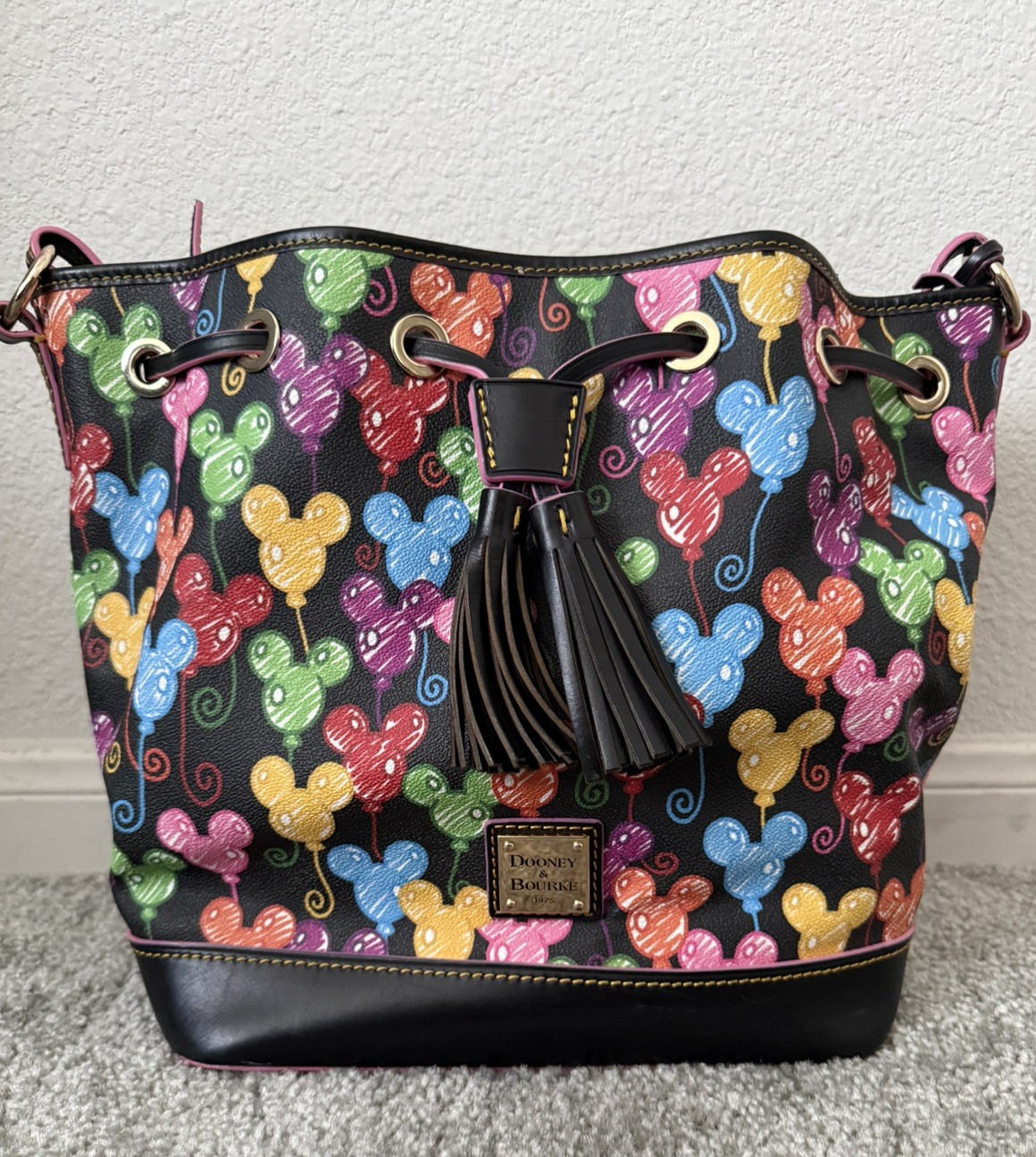 Disney Dooney & Bourke Mickey Mouse Balloons Bucket Cinch Bag Tote Leather