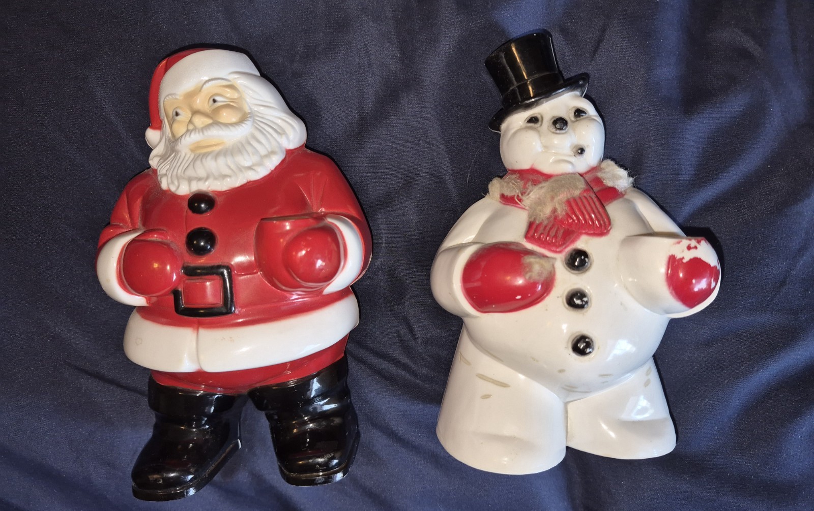 Vtg. Royalite Hard Plastic Santa Claus & Snowman Blowmolds 7\