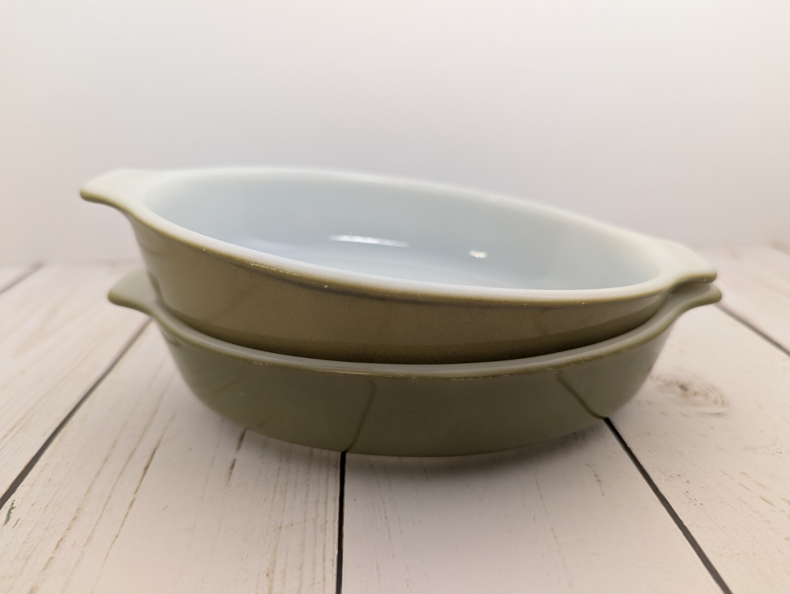 Vintage Pyrex Tableware  Oval Au Gratin Dish Set/2 #700 10oz Avocado Green