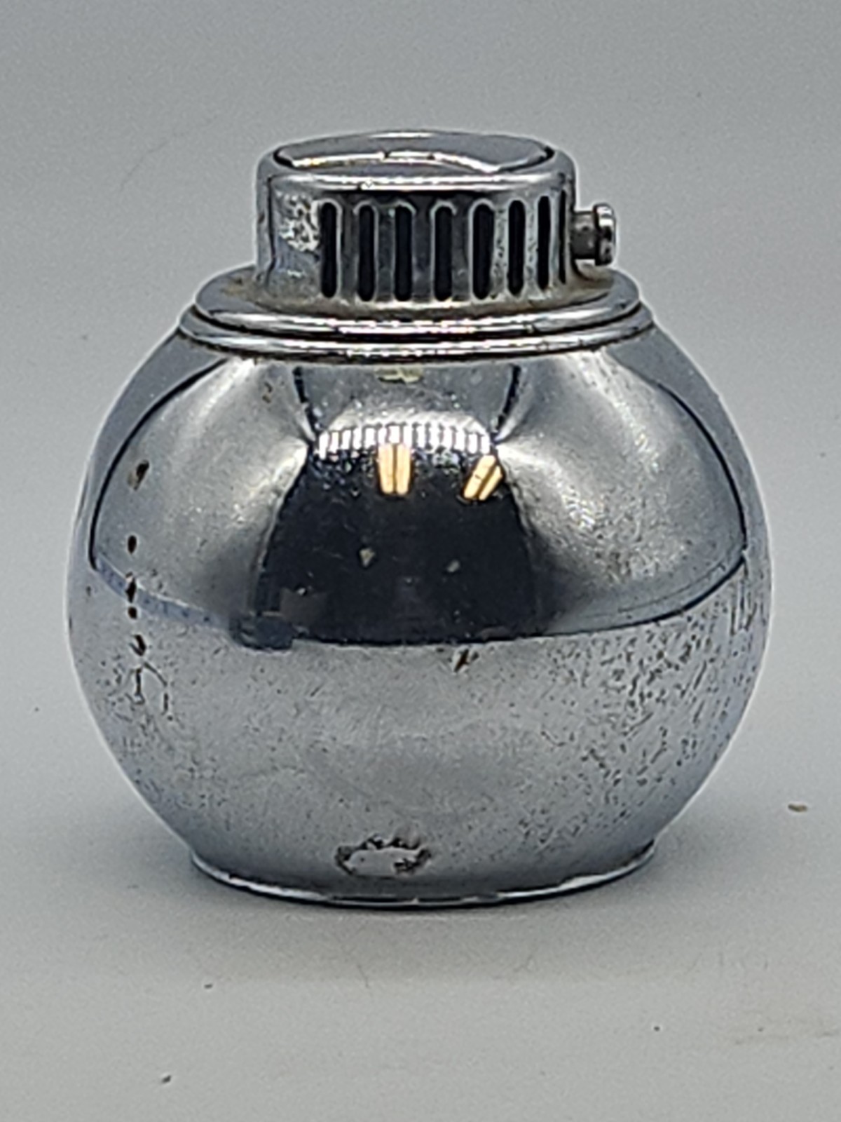 Vintage J.A. Bagley Co Chrome Spherical Table Lighter MCM Round Globe Japan