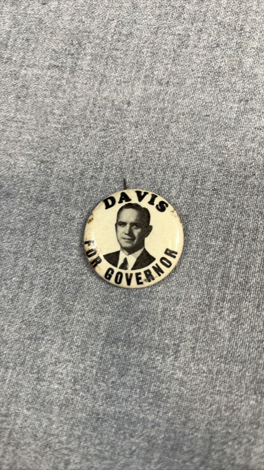 Davis for Governor Campaign Pin Political