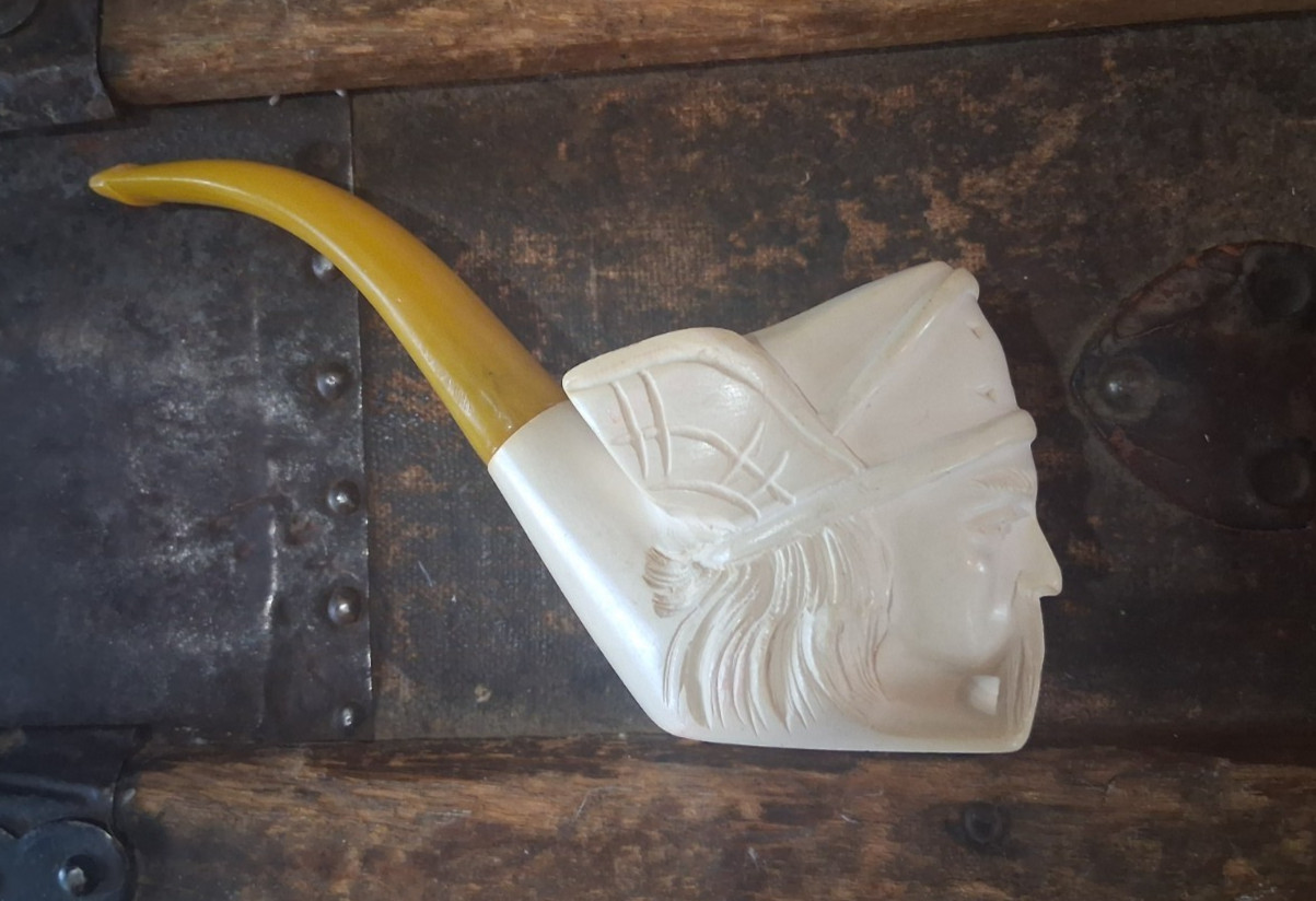 Vtg RARE Hand Carved Artisan Meerschaum Smoking Pipe Warrior Face & Amber stem Vtg RARE Hand Carved Artisan Meerschaum Smoking Pipe Warrior Face & Amber stem