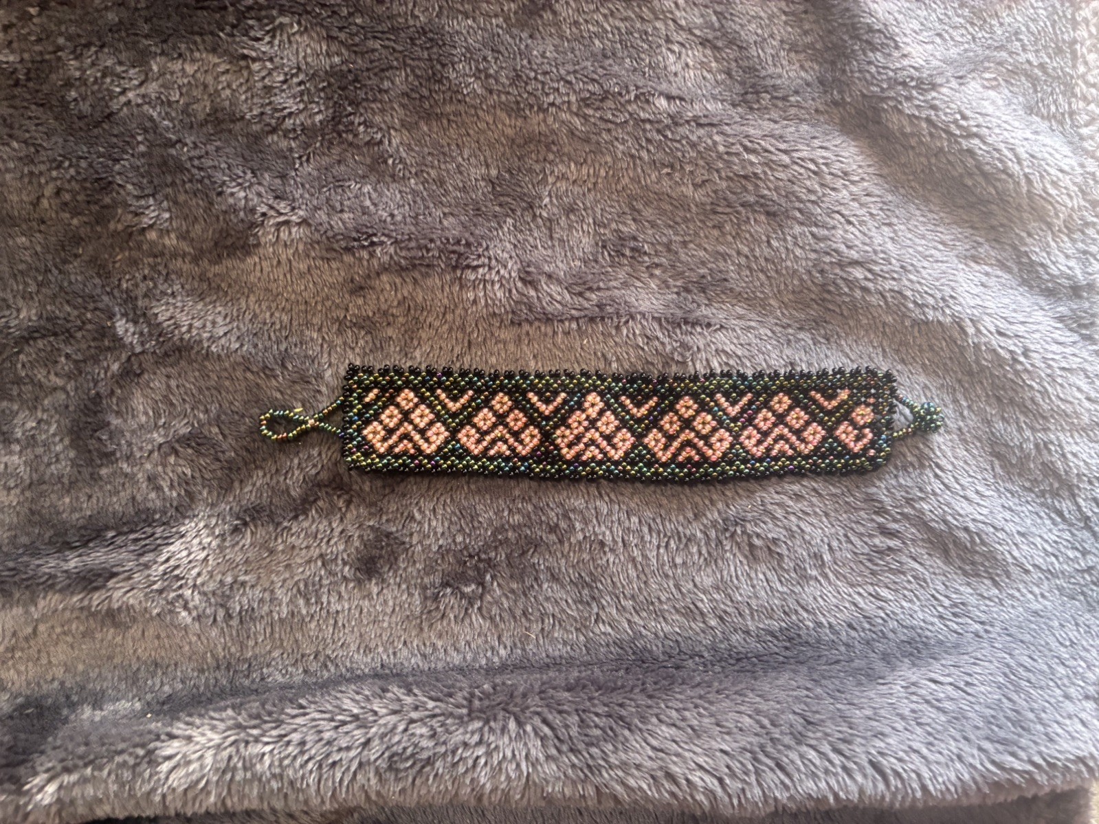 Vintage Hand Made Navajo Style Seed Glass Bead Bracelet  Native American Rare