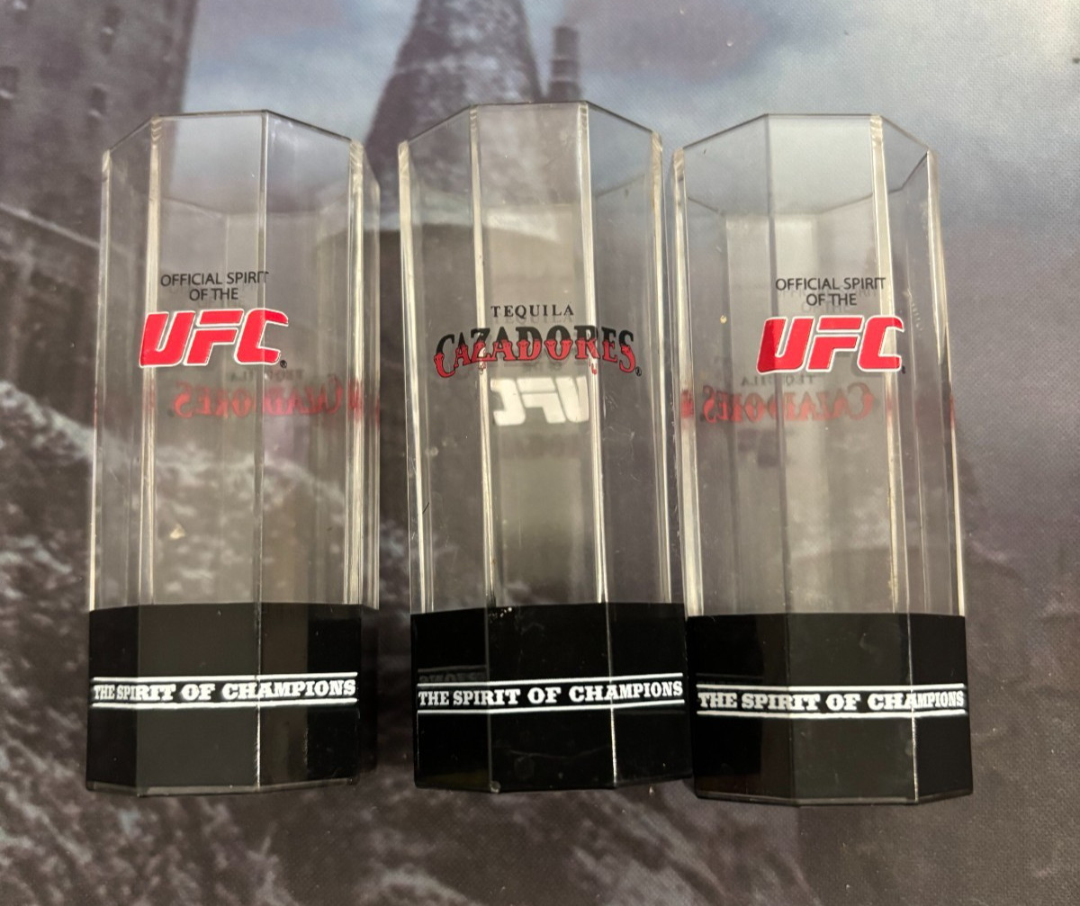 VTG MMA / UFC Cazadores Tequila Spirit Champions Octagon 3 Double Shot Glass