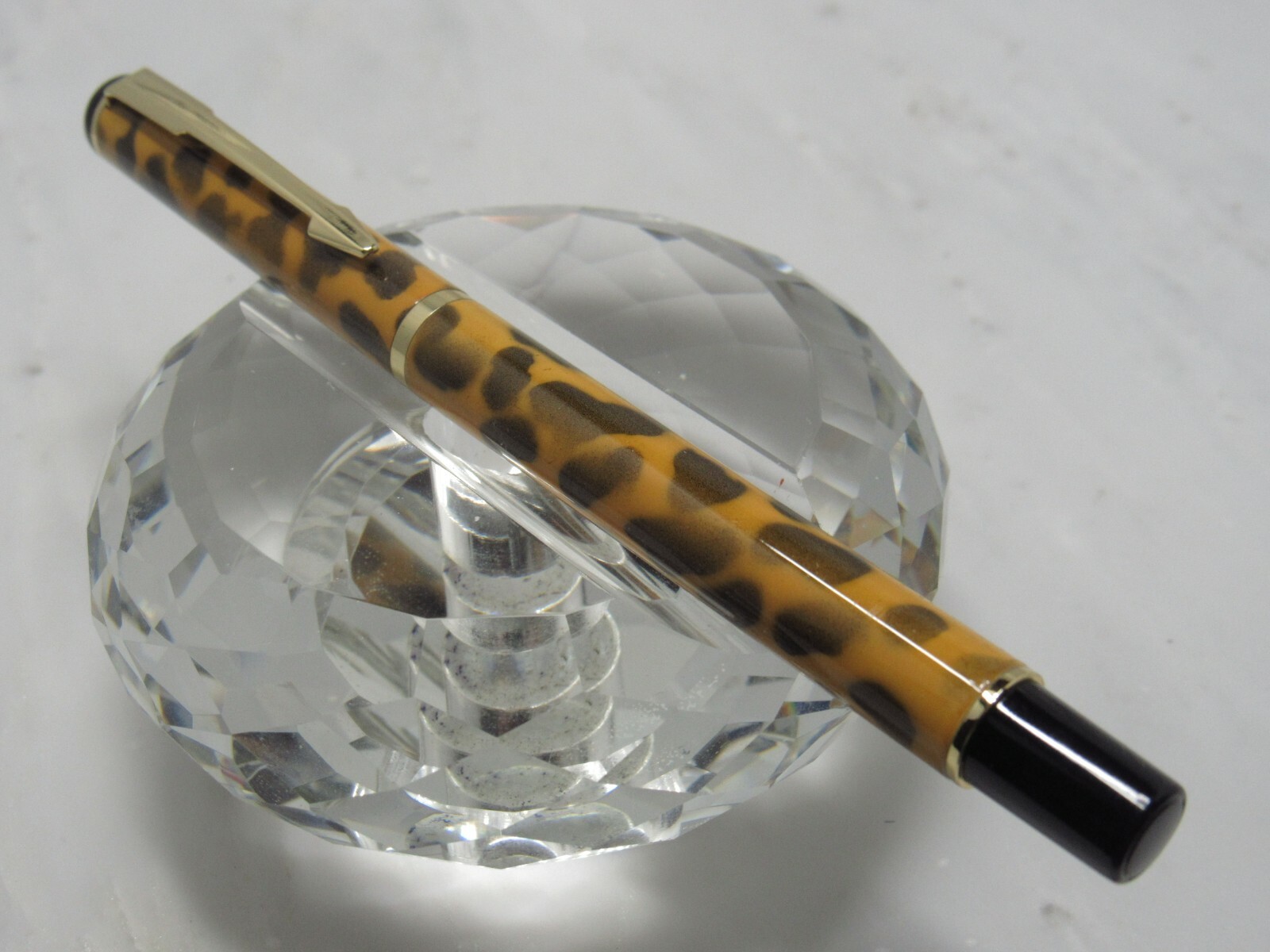 GORGEOUS HIGH QUALITY SLIM BAOER TIGER PAWS ROLLER BALL PEN