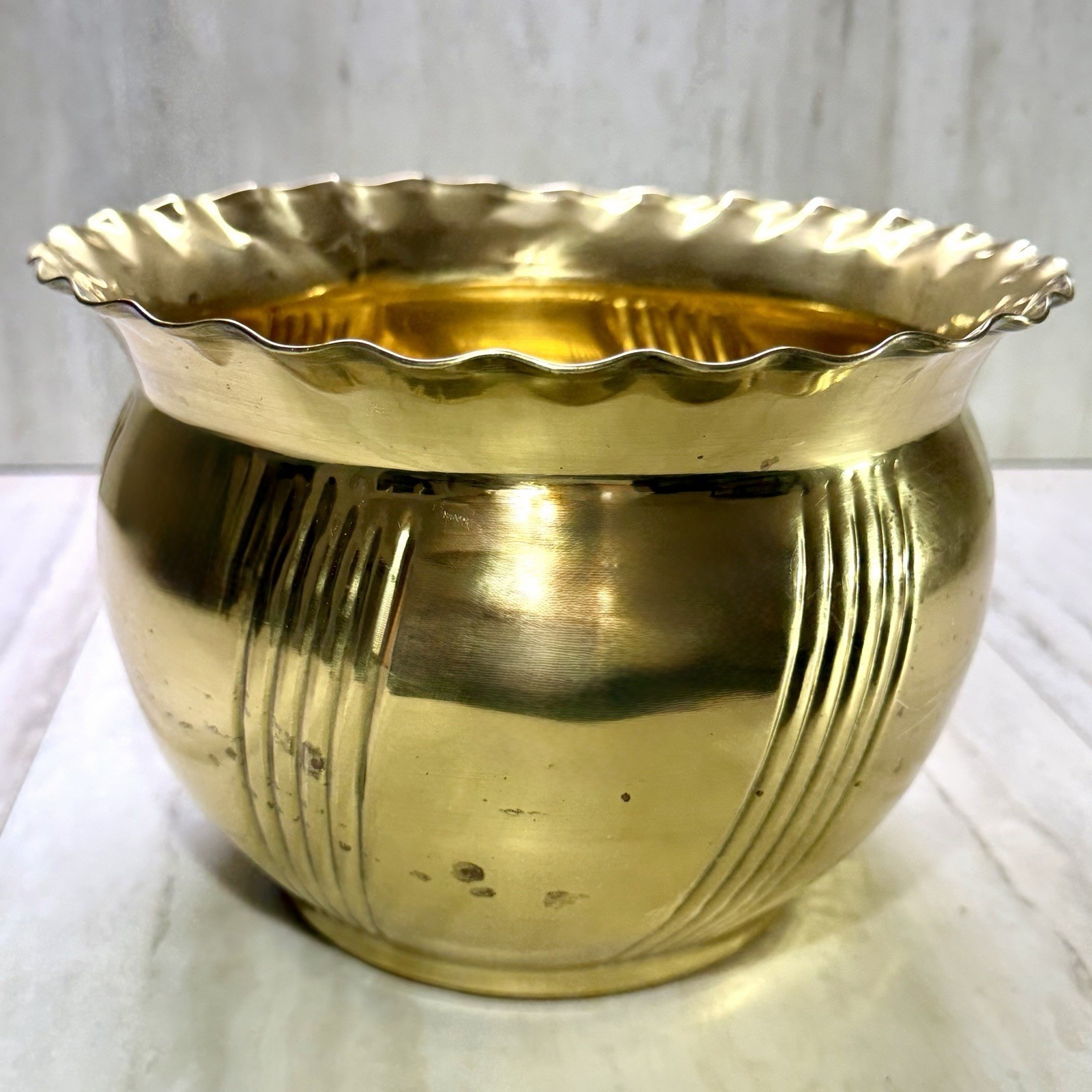 Vintage Lacquered Brass Planter Pot Ribbed Fluted 6\
