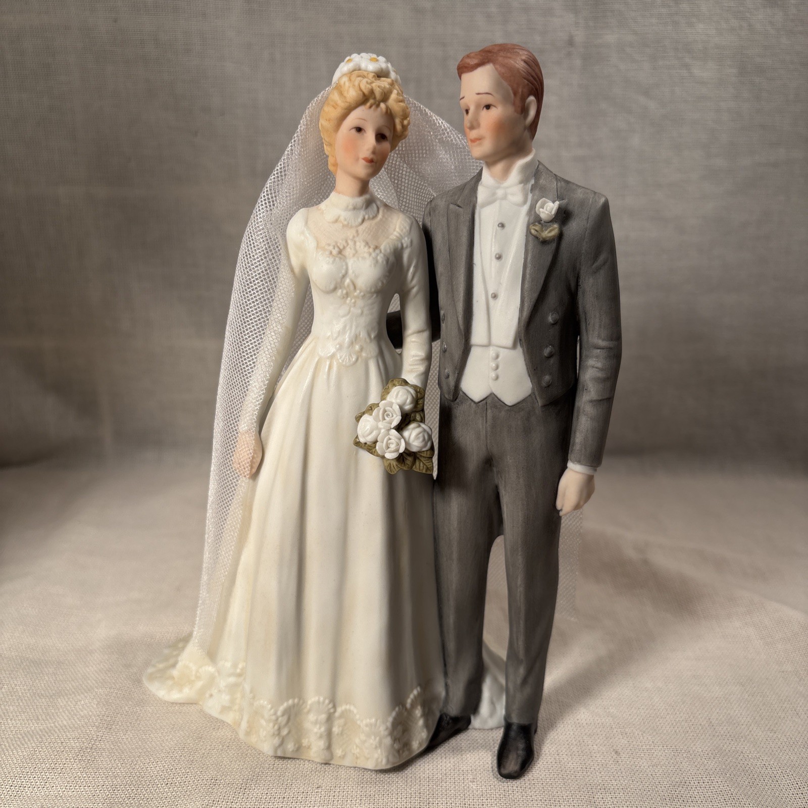 Enesco 1984 Treasured Memories \