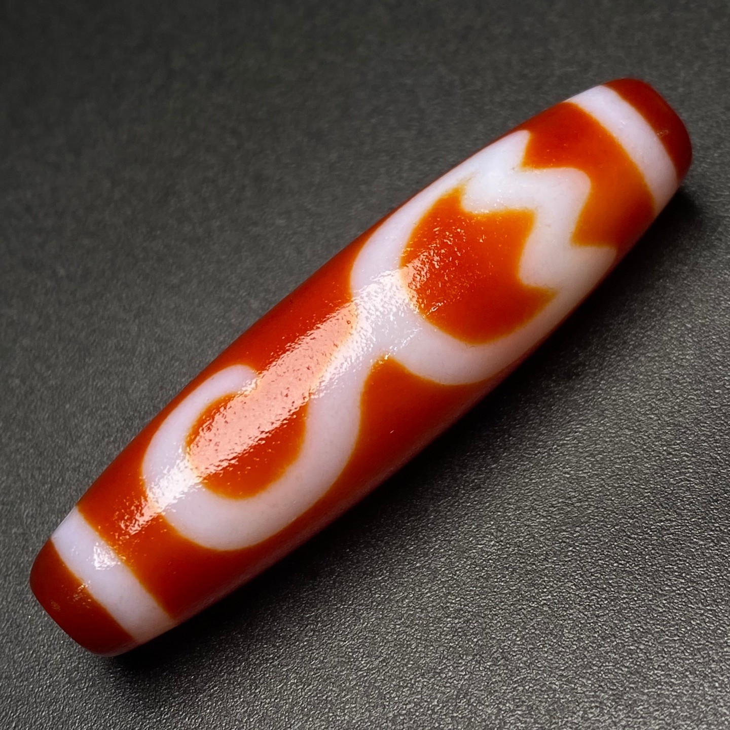 Rare Tibetan Buddhism Agate Lotus Totem Dzi Bead Amulet Necklace Pendant G750