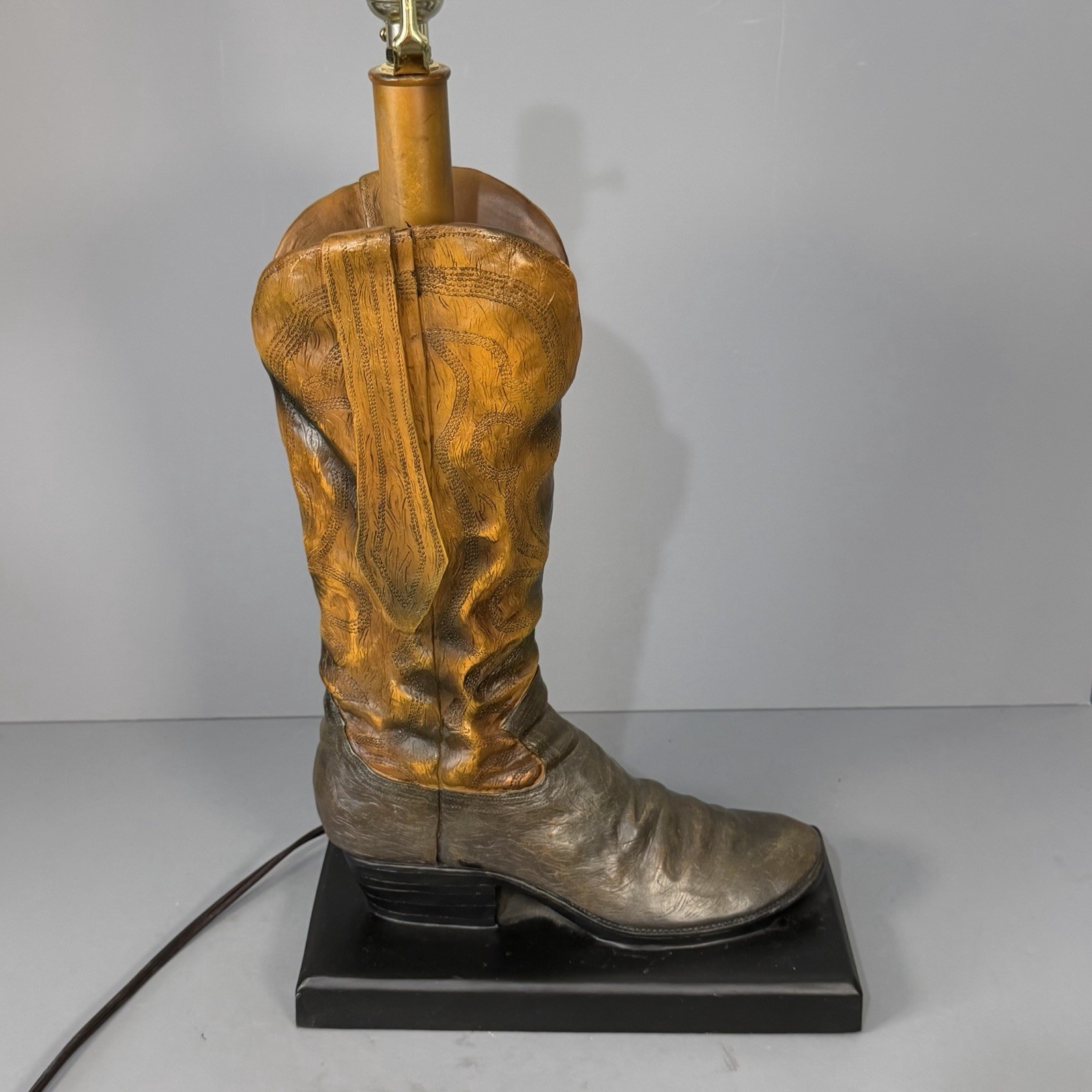 Cowboy Lamp Preowned Home Decor Brown Vintage Cowboy Lamp Preowned Home Decor Brown Vintage