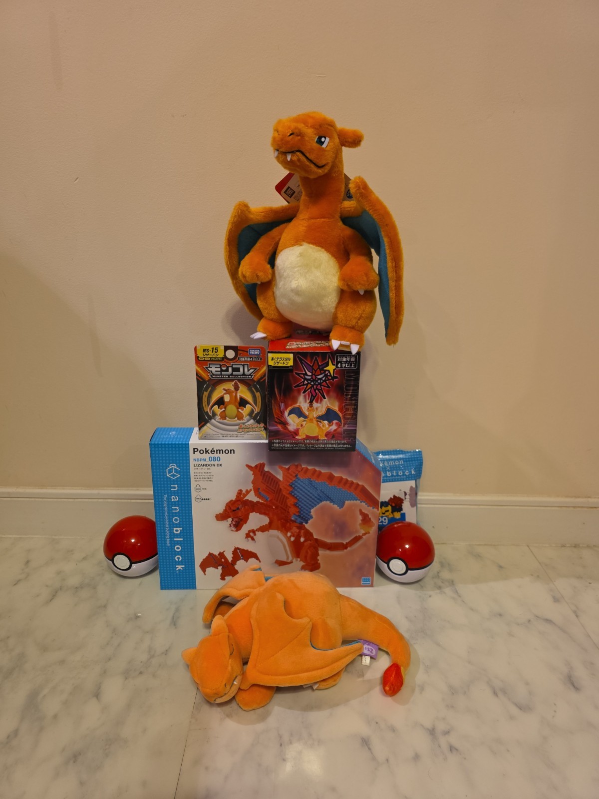 Pokémon Charizard Collectables & Plush