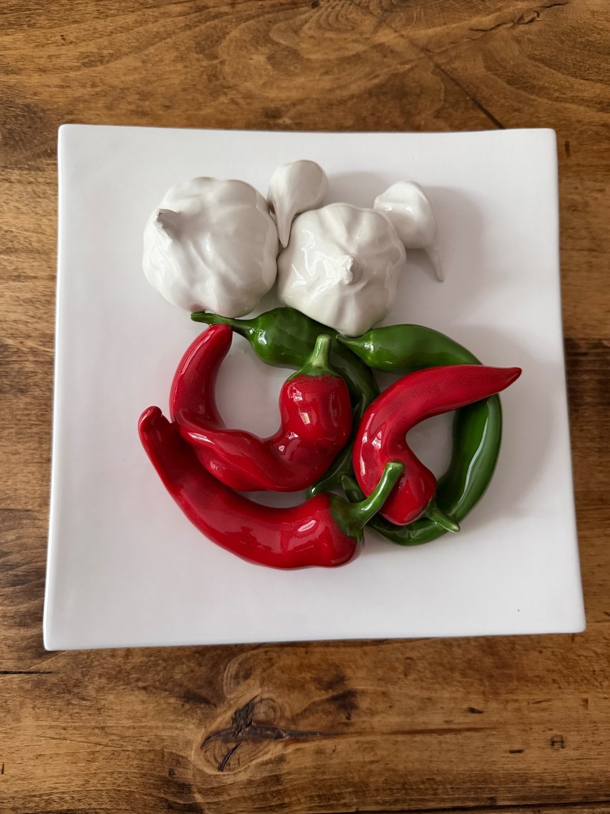 Vtg Bertinazzo Italy Ceramic Chili Pepper Garlic 3D Plate Majolica Centerpiece