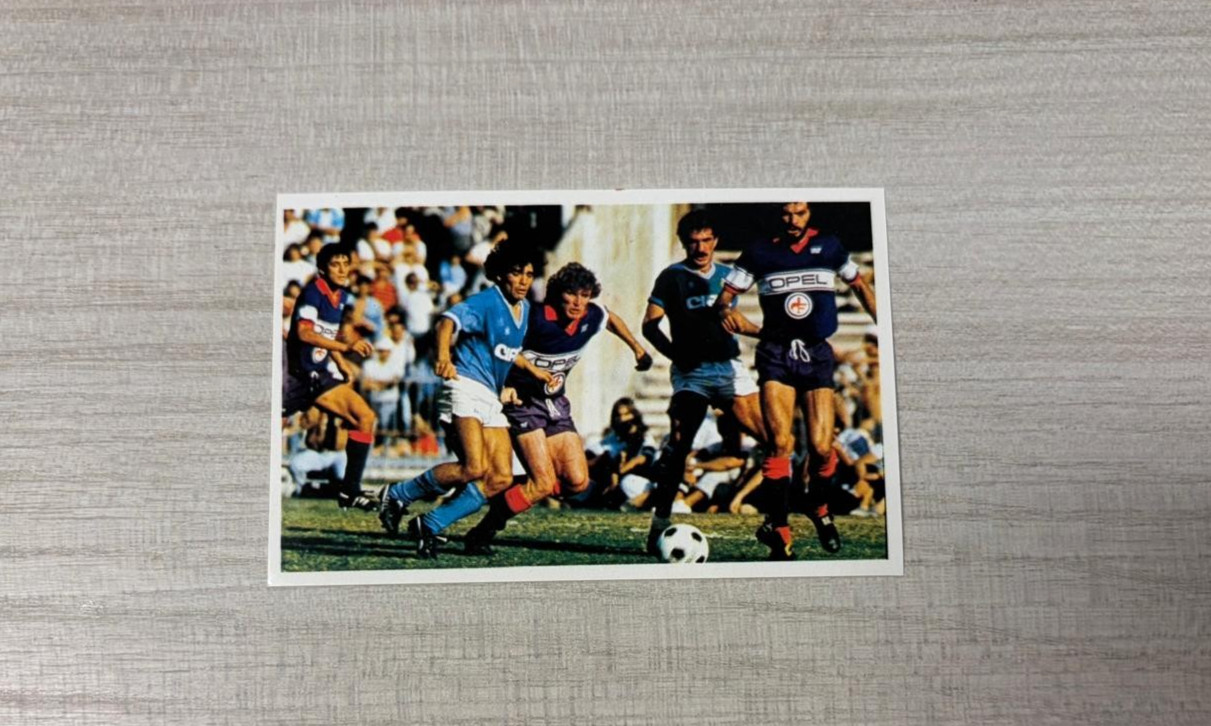 Footballers Figurine Ed. EDIS Football Stadium 1984/85 MARADONA - NAPLES No. 91