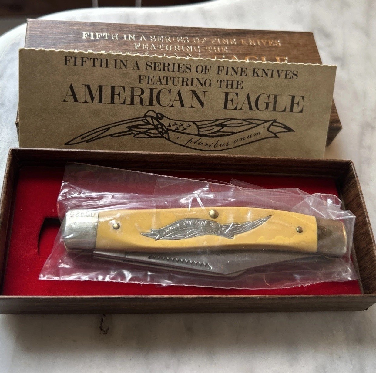 Vintage AMERICAN EAGLE LIMITD EDITION - 3 Blades Pocket Knife-Made in USA NEW