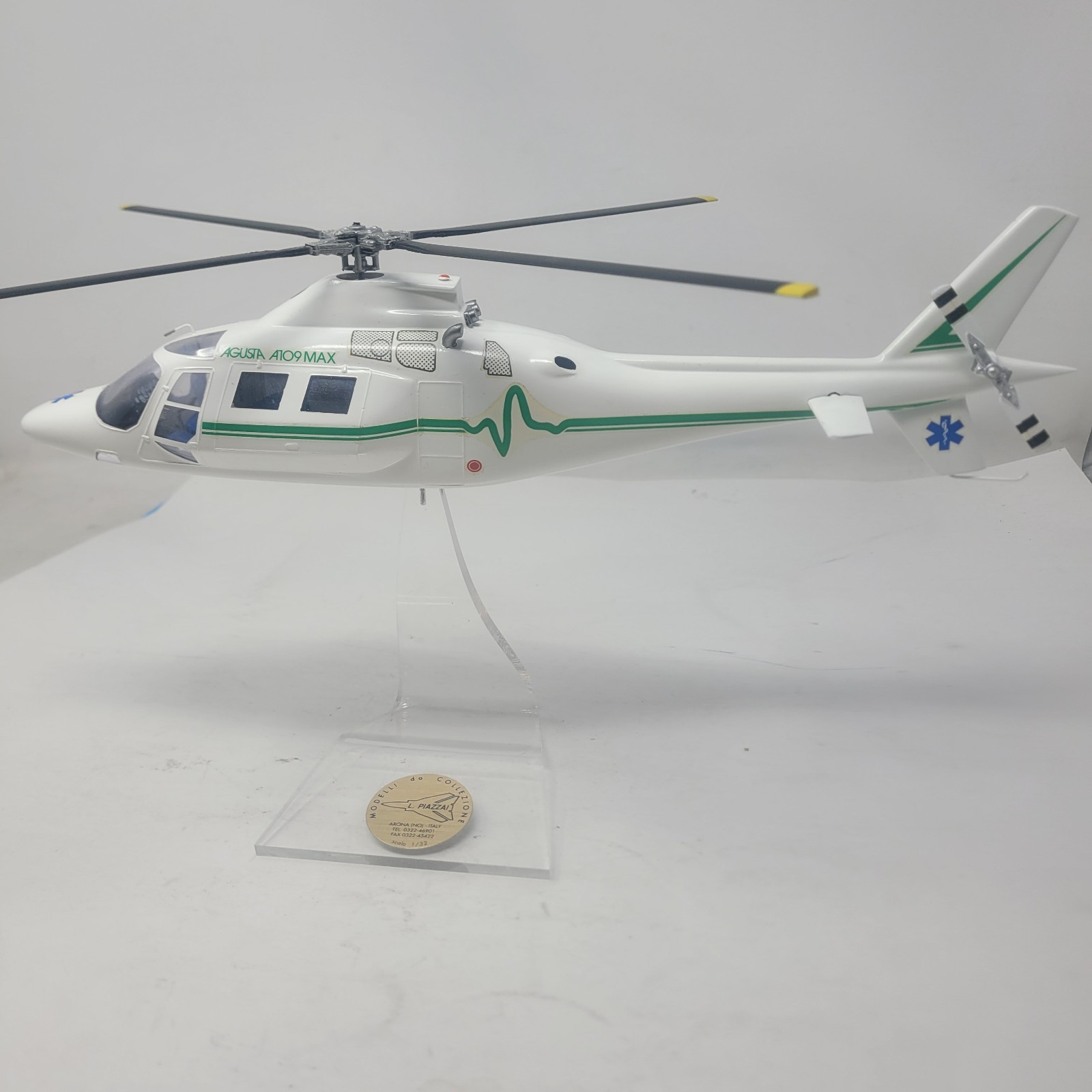 Rare Luciano Piazzai Agusta A109 Max Helicopter Air Ambulance Desktop Model 1/38