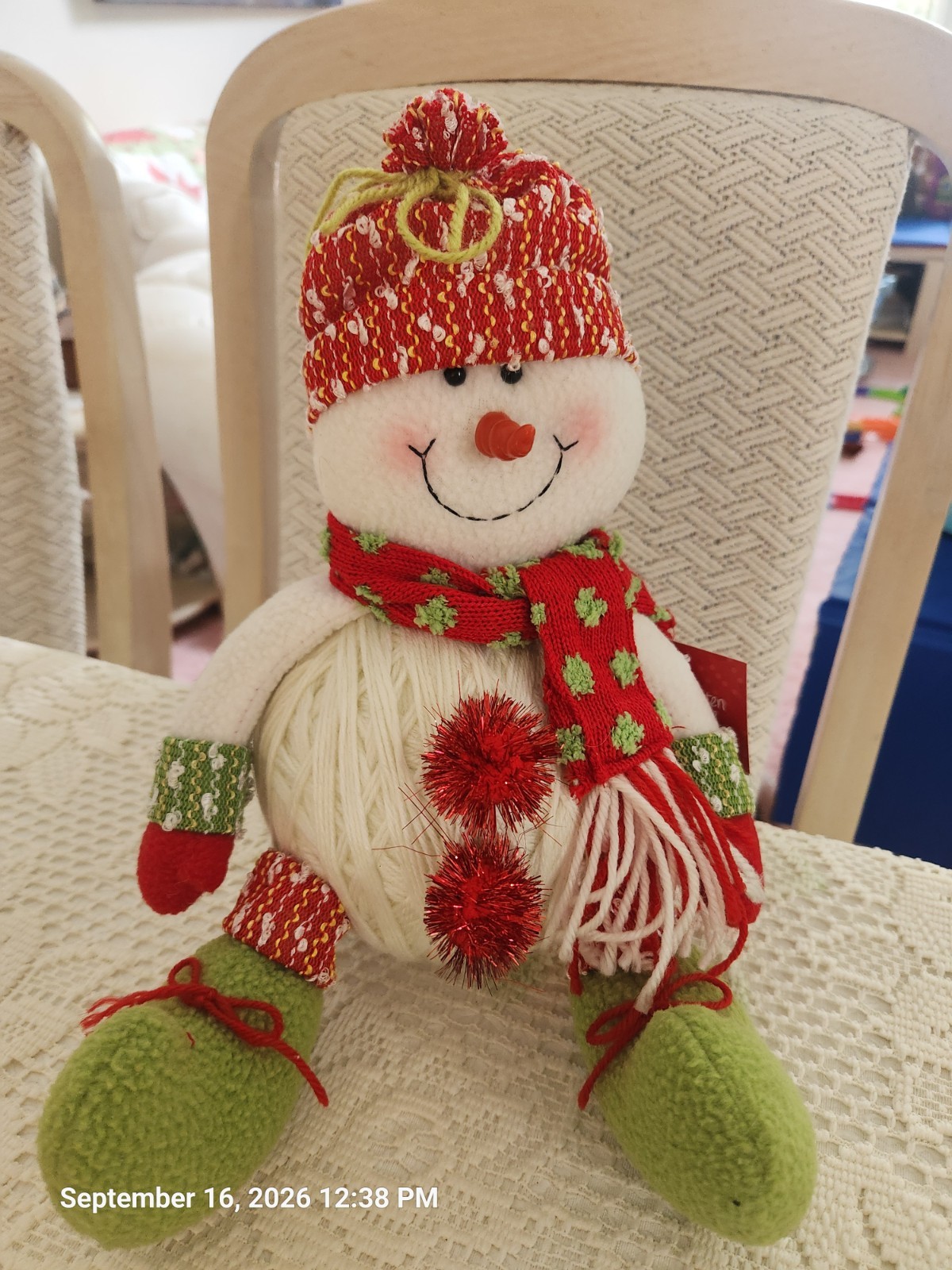 Cute Christmas Snowman with Scarf and Hat NWT