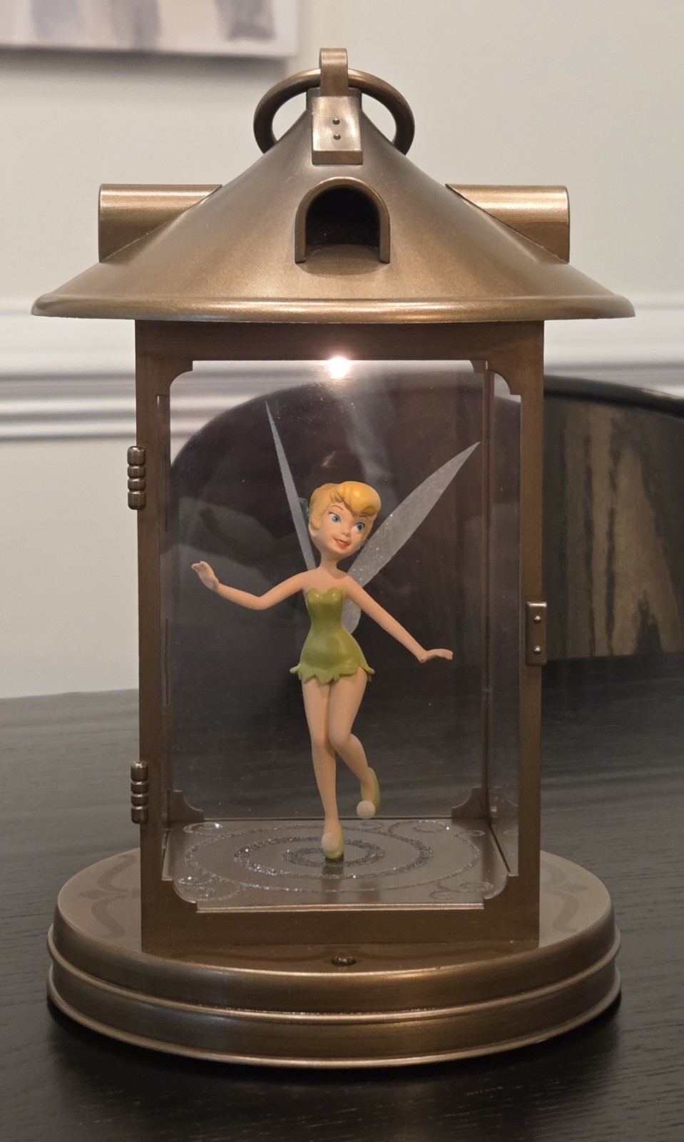 Hallmark 2005 Disney Peter Pan Tinker Bell Lantern Light And Sound 9” Tall