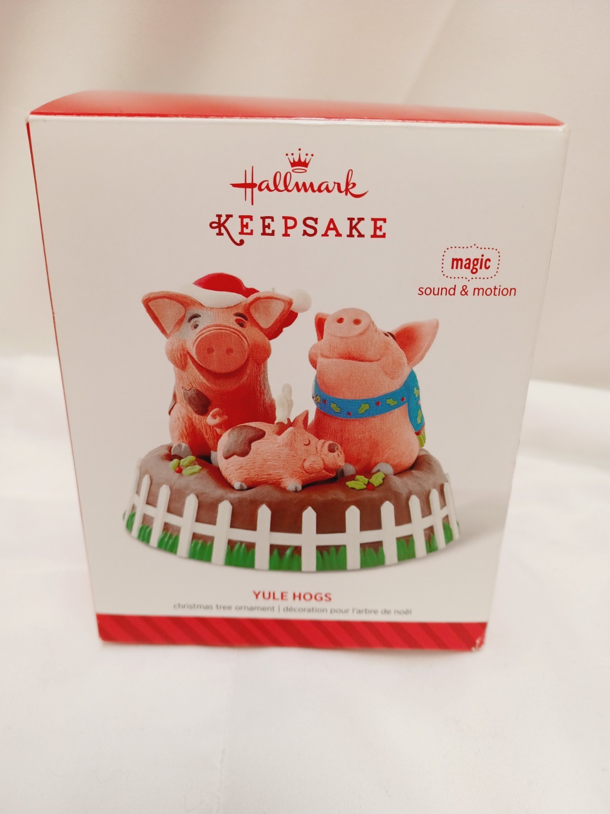 Hallmark 2014 Keepsake Yule Hogs Music Sound Motion Christmas Ornament Battery 
