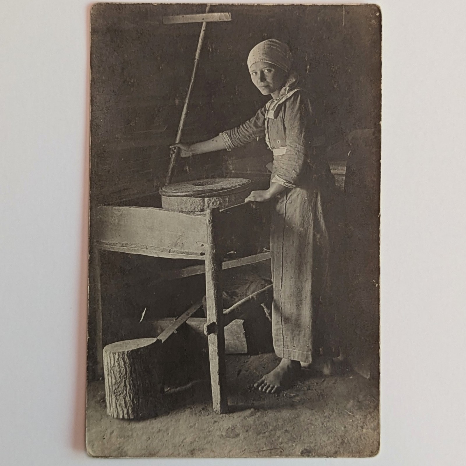 Antique RPPC Peasant Girl Grinding Grain Rotary Quern Hand Mill Stone Working Antique RPPC Peasant Girl Grinding Grain Rotary Quern Hand Mill Stone Working