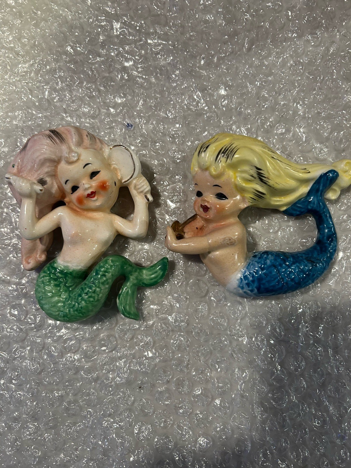 2 VGT Bradley Ceramic Mermaids Combing Hair & Gold Arrow. 2 VGT Bradley Ceramic Mermaids Combing Hair & Gold Arrow.