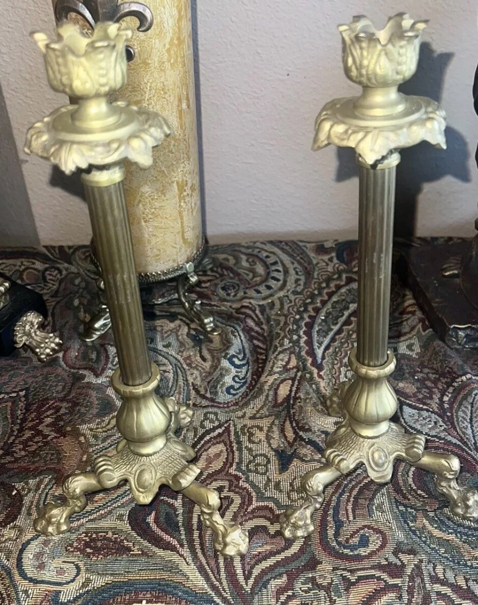 PAIR OF ANTIQUE FRENCH GILT BRONZE CANDLE HOLDERS, NEOCLASSICAL STYLE 19 Th