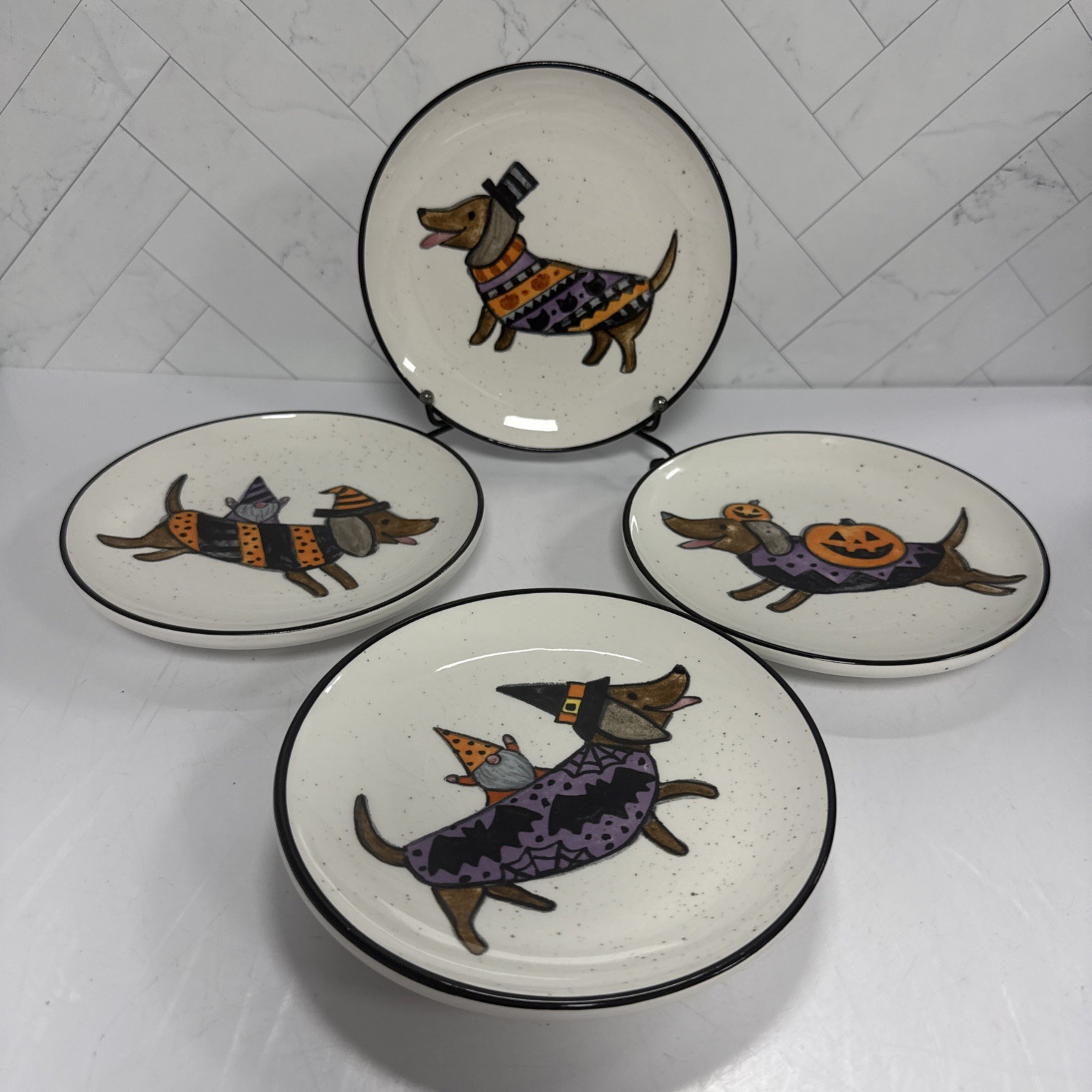 4x Set Cobwebs & Cauldrons Halloween Plates Dachshund Weenie Dog Pumpkin 6