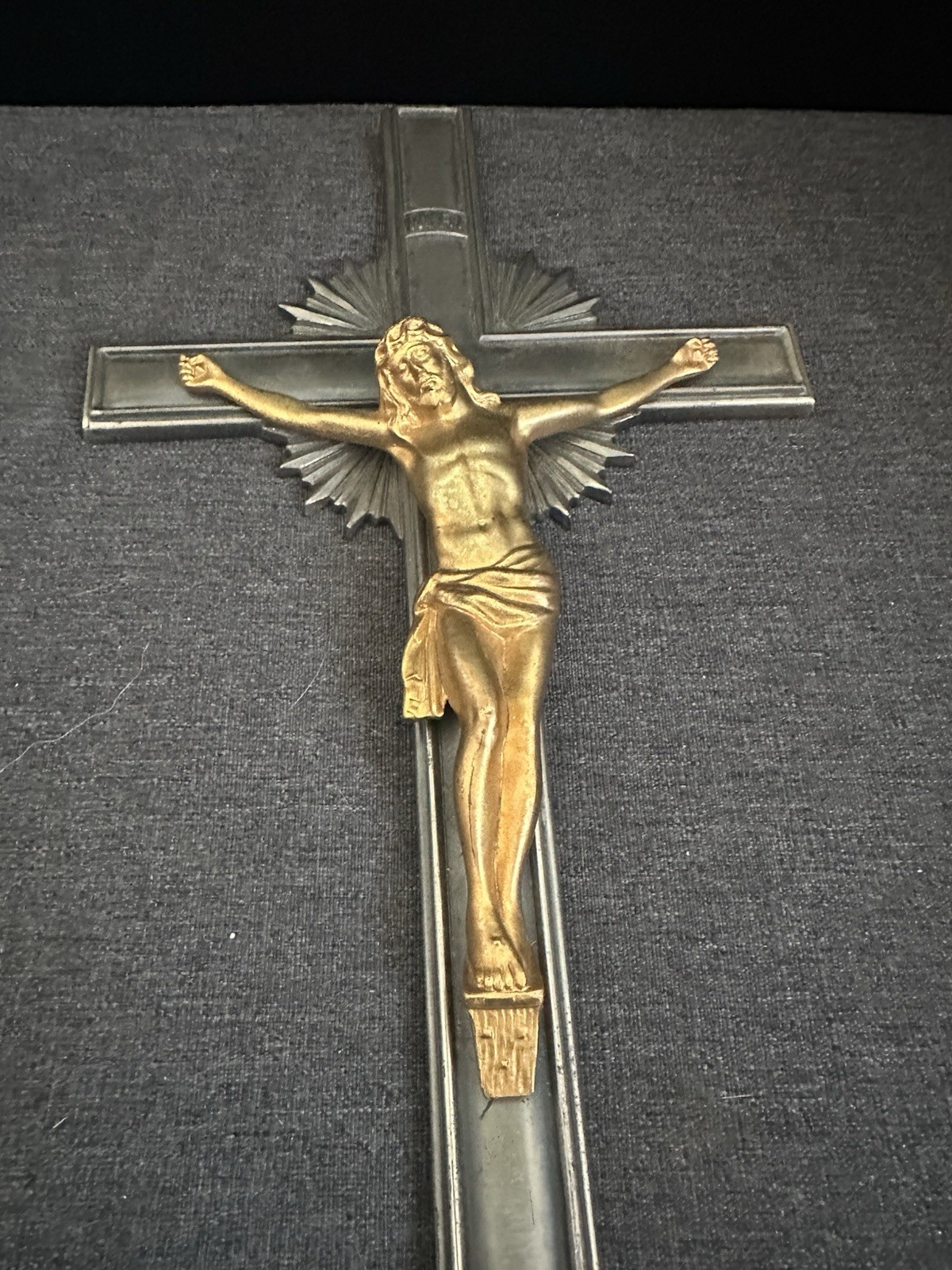 Antique 1934 Jennings Brothers JB Crucifix Jesus Metal Wall Cross 14” Vintage Antique 1934 Jennings Brothers JB Crucifix Jesus Metal Wall Cross 14” Vintage