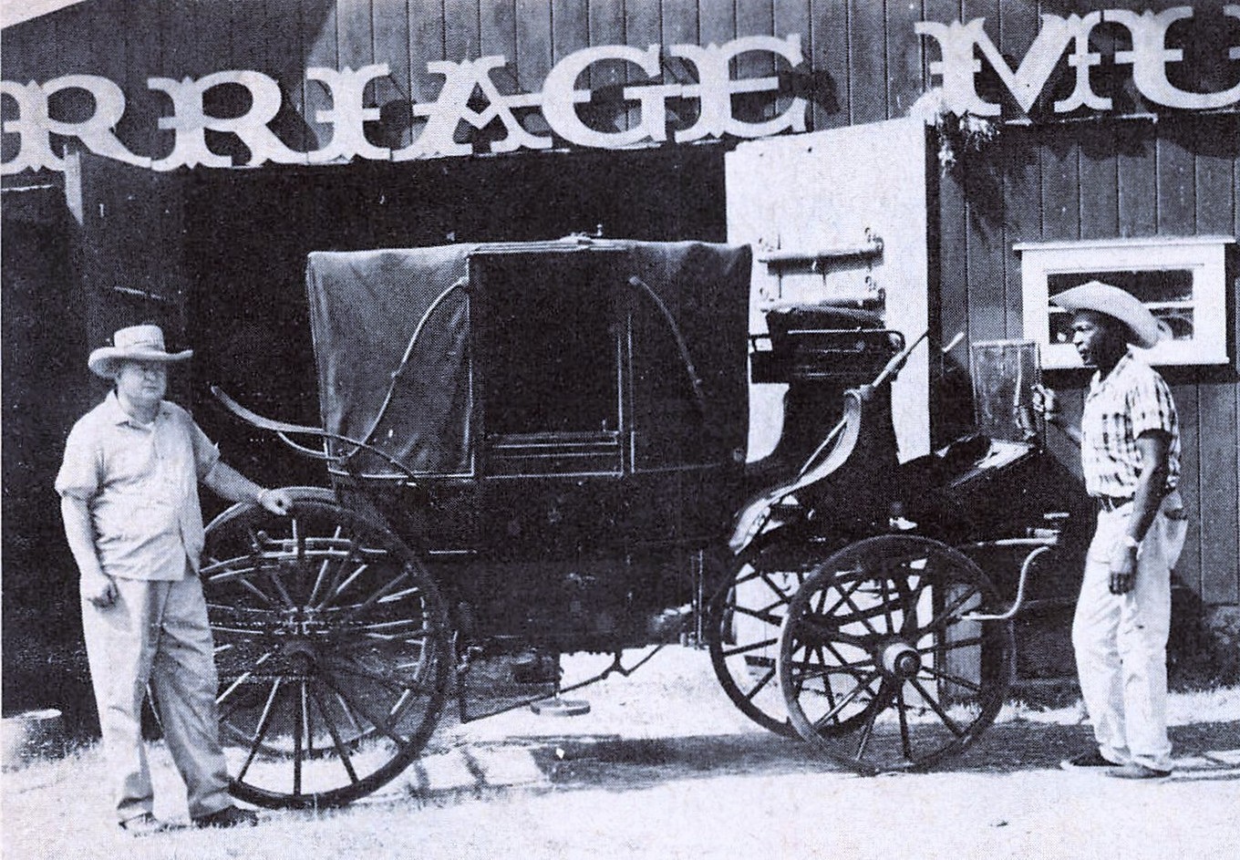 Royal Horse Carriages Hanover Kings Europe Collection History 1968 Mag Excerpt